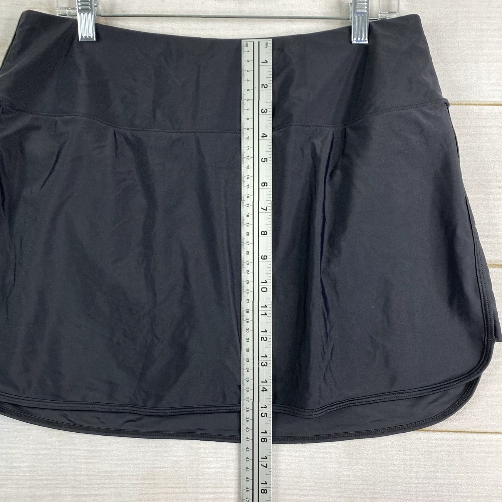 Swims Soothfeel Black Swim Skirt XXL Lined Pocket Bottom Womens Bottom NWT Swimsuit Skort Size 40" / US 18 - 4 Thumbnail