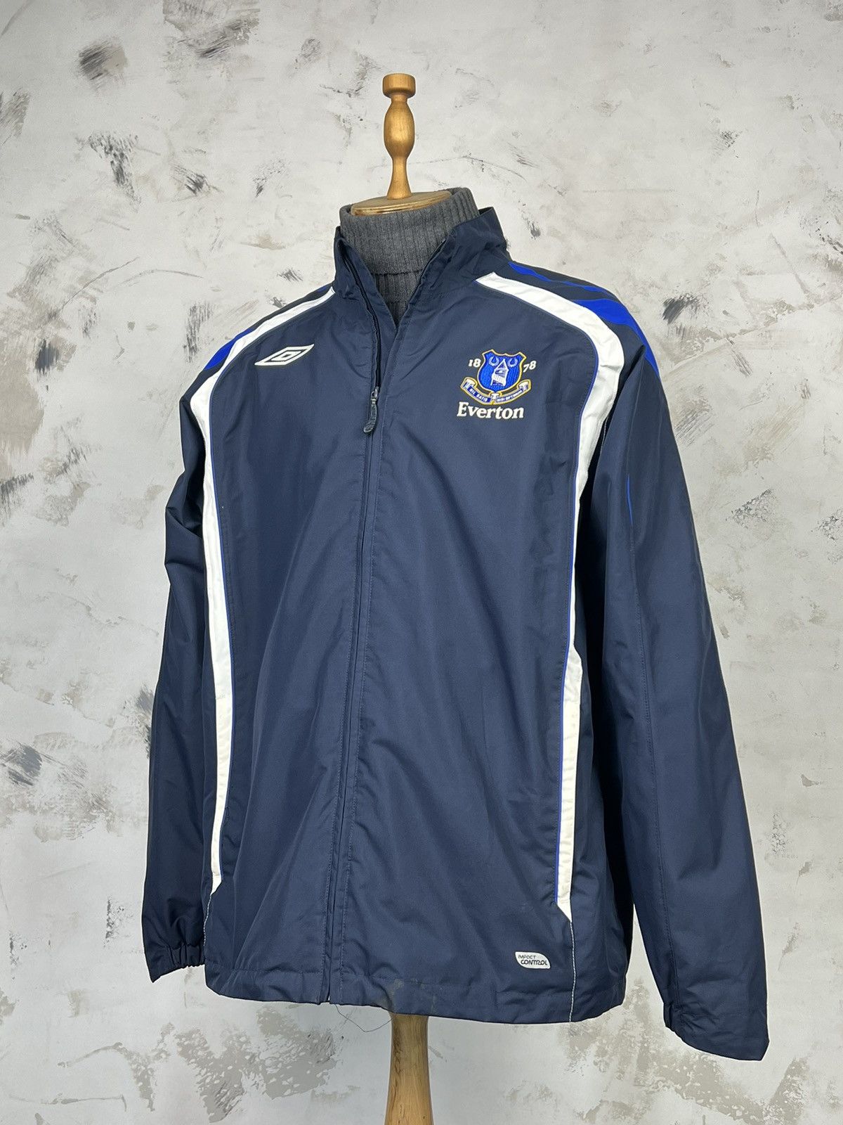 Umbro Vintage Umbro Everton Training Jacket Size XL Size US XL / EU 56 / 4 - 1 Thumbnail