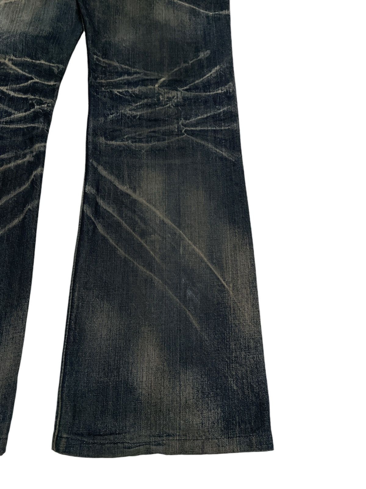 semanticdesign Vintage Semantic Design Studded Flared Waxed Jeans 1990s Size US 31 - 8 Thumbnail