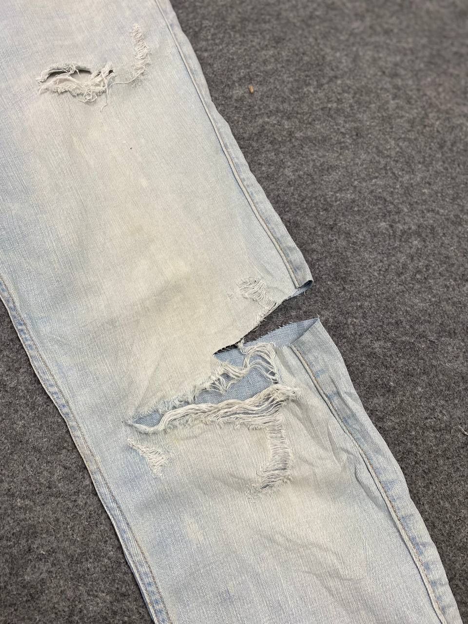 Hollister hollister japanese brand distressed denim Size US 33 - 11 Thumbnail