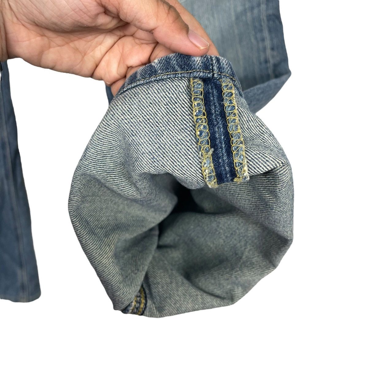 Japanese Brand Vintage 90s Lee Rider Zipper fly Ripped Denim W31 Size US 31 - 15 Thumbnail
