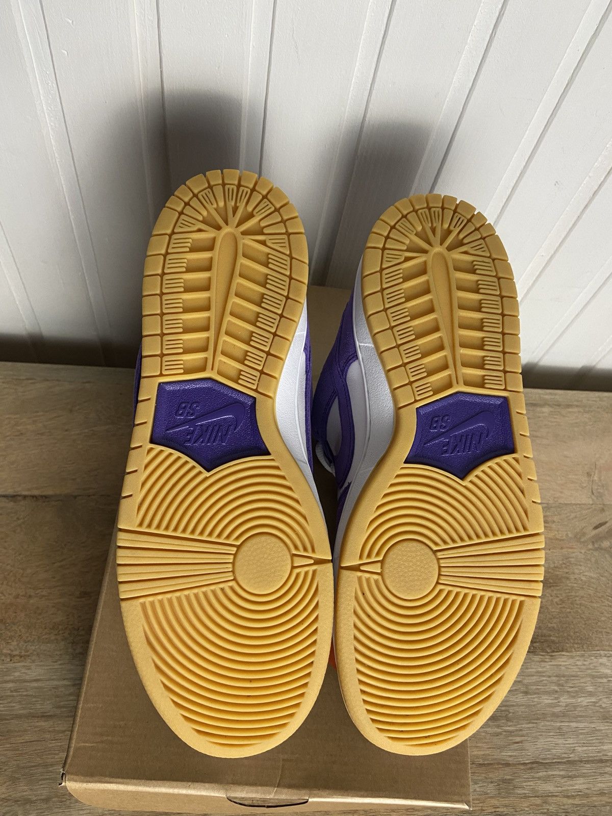 Nike Used Nike Sb Dunk Low Pro Iso Orange Label Purple Size 9US Size US 9 / EU 42 - 14 Thumbnail