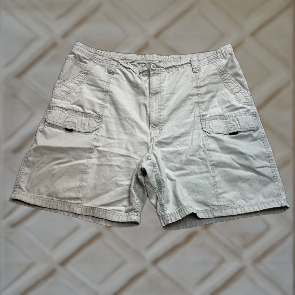 Wrangler Wrangler Cargo Shorts Mens 44 Light Beige Pockets 8" Inseam Solid Cotton High R Cotton Shorts Mens 44 Beige Cargo Pockets 8" Inseam Wrangler Size US 44 / EU 60 - 1 Thumbnail