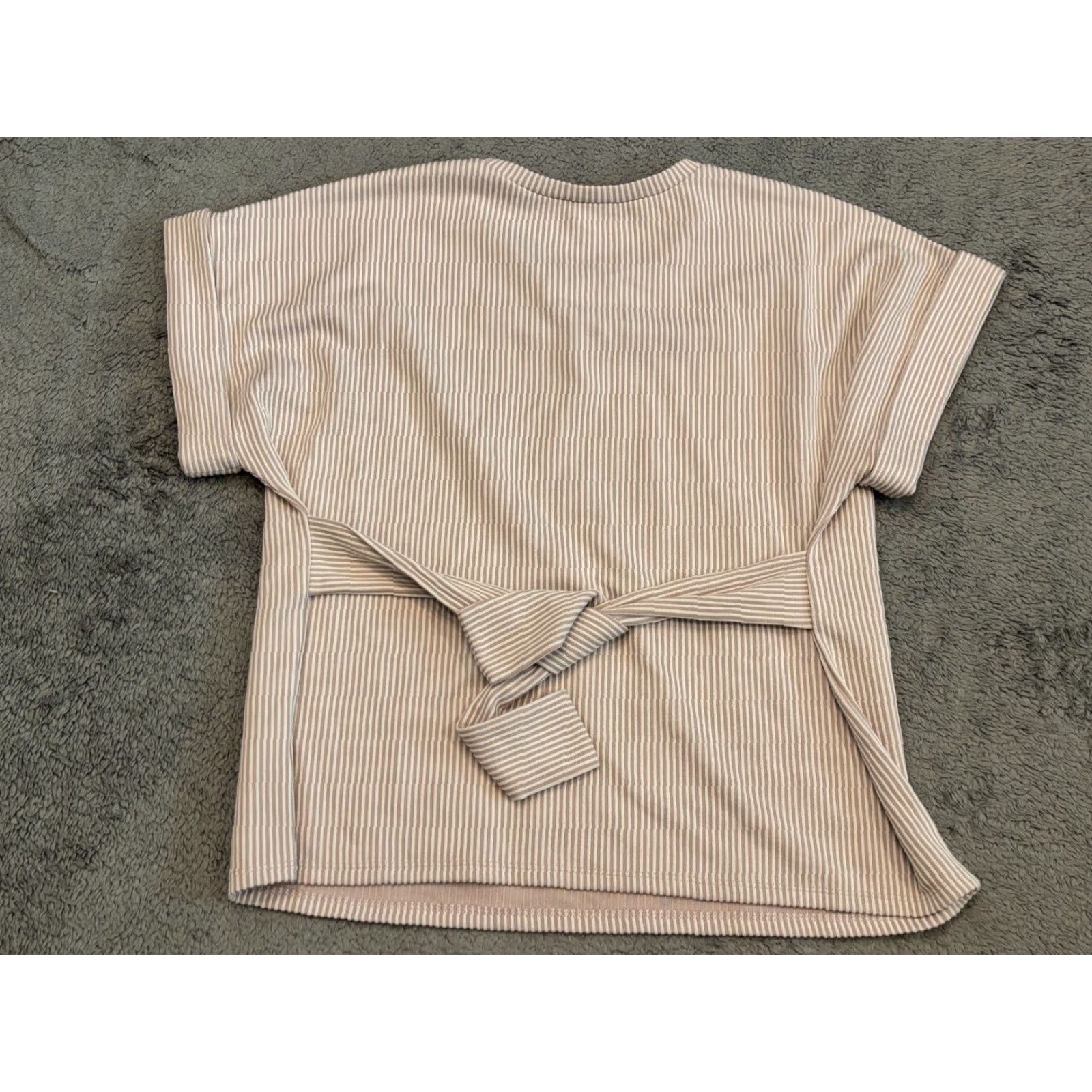 Express VINTAGE? No — Express Top Womens Medium Pink Stripe Short Sleeve Cuffed Back Tie Blouse Shirt Size M / US 6-8 / IT 42-44 - 5 Thumbnail
