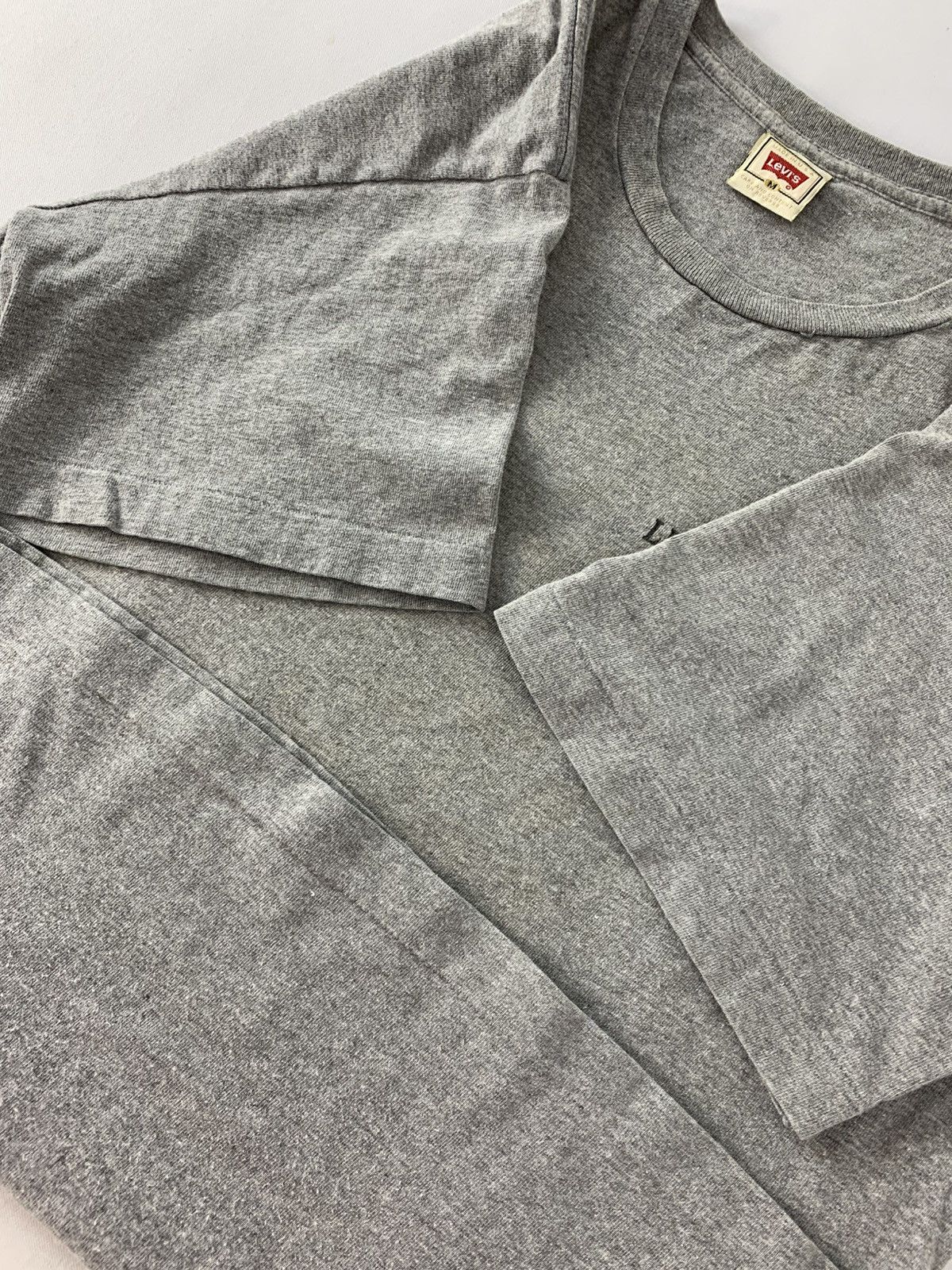 Levi's 90s Levi Strauss & Co Demand Best Gray Printed Tee Size US L / EU 52-54 / 3 - 11 Thumbnail