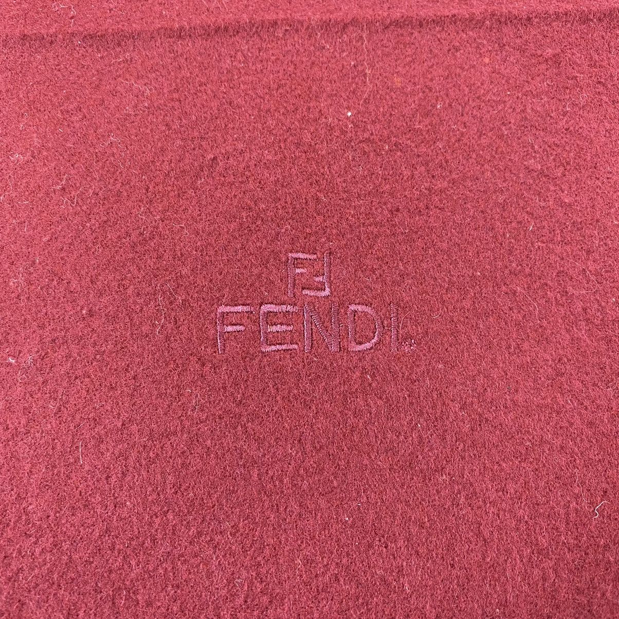 Fendi Muffler / Scarf / Neckwear -T1321