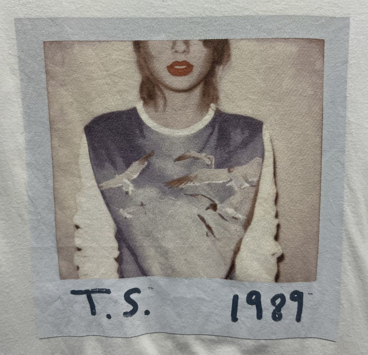 Band Tees × Vintage VINTAGE TAYLOR SWIFT THE 1989 WORLD TOUR SHIRT Size US M / EU 48-50 / 2 - 3 Thumbnail