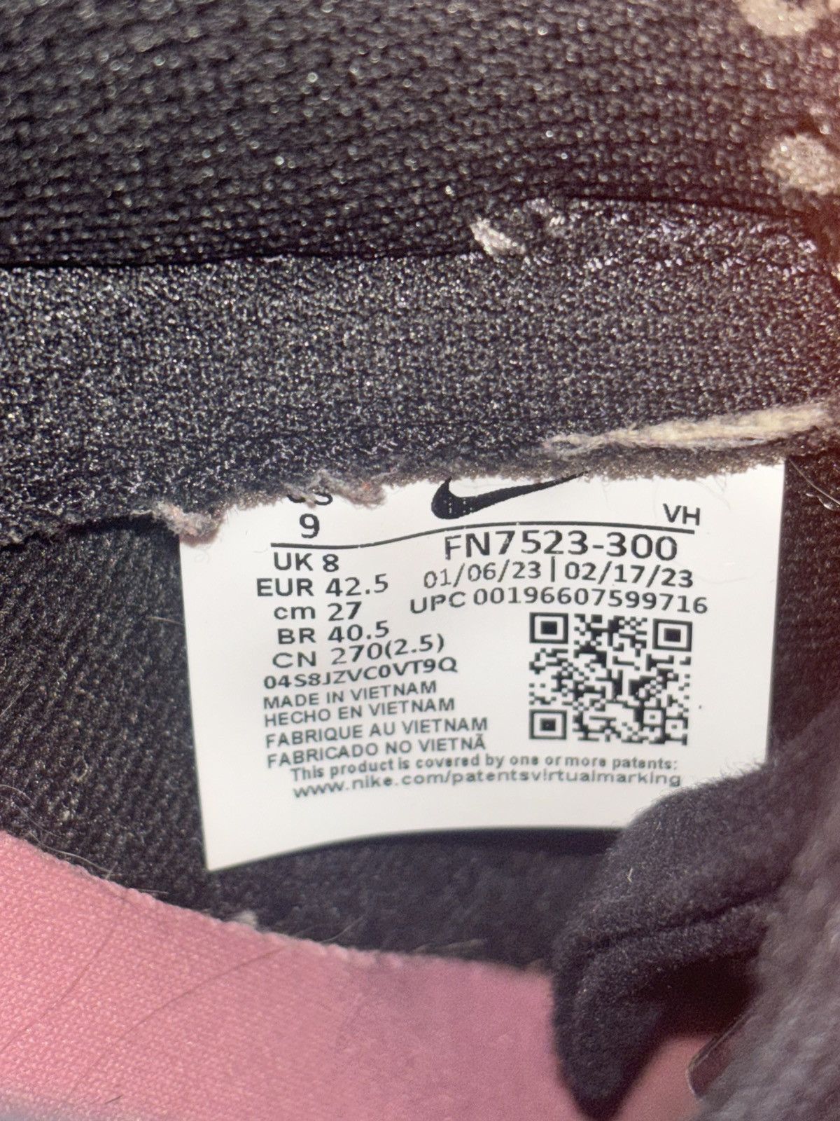Nike Nike dunk low SE ‘gone fishing- rainbow trout’ Size US 9 / EU 42 - 5 Thumbnail