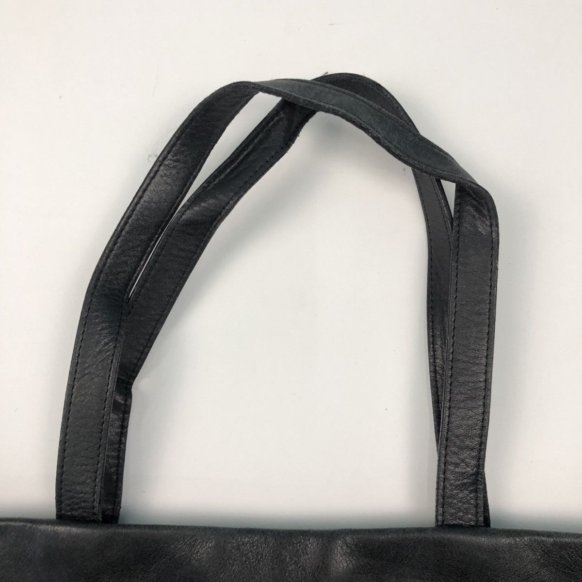 agnes b. AGNES B. FULL LEATHER SHOPPING TOTE BAG Size ONE SIZE - 5 Thumbnail