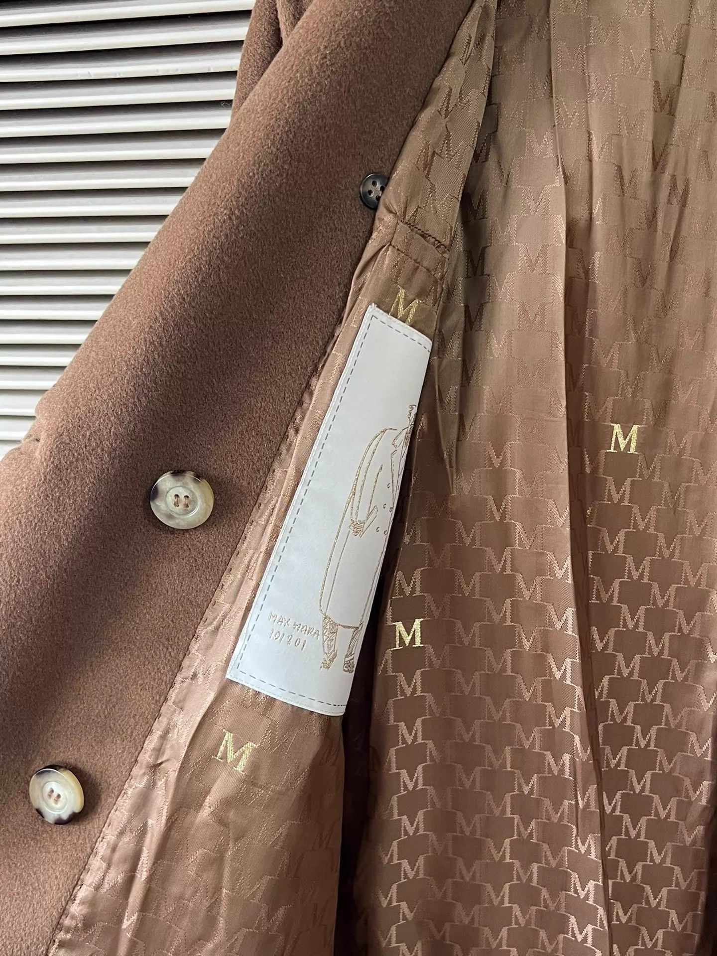 Max Mara MaxMara double-breasted long coat 38 M jacquard lining Size S / US 4 / IT 40 - 5 Thumbnail