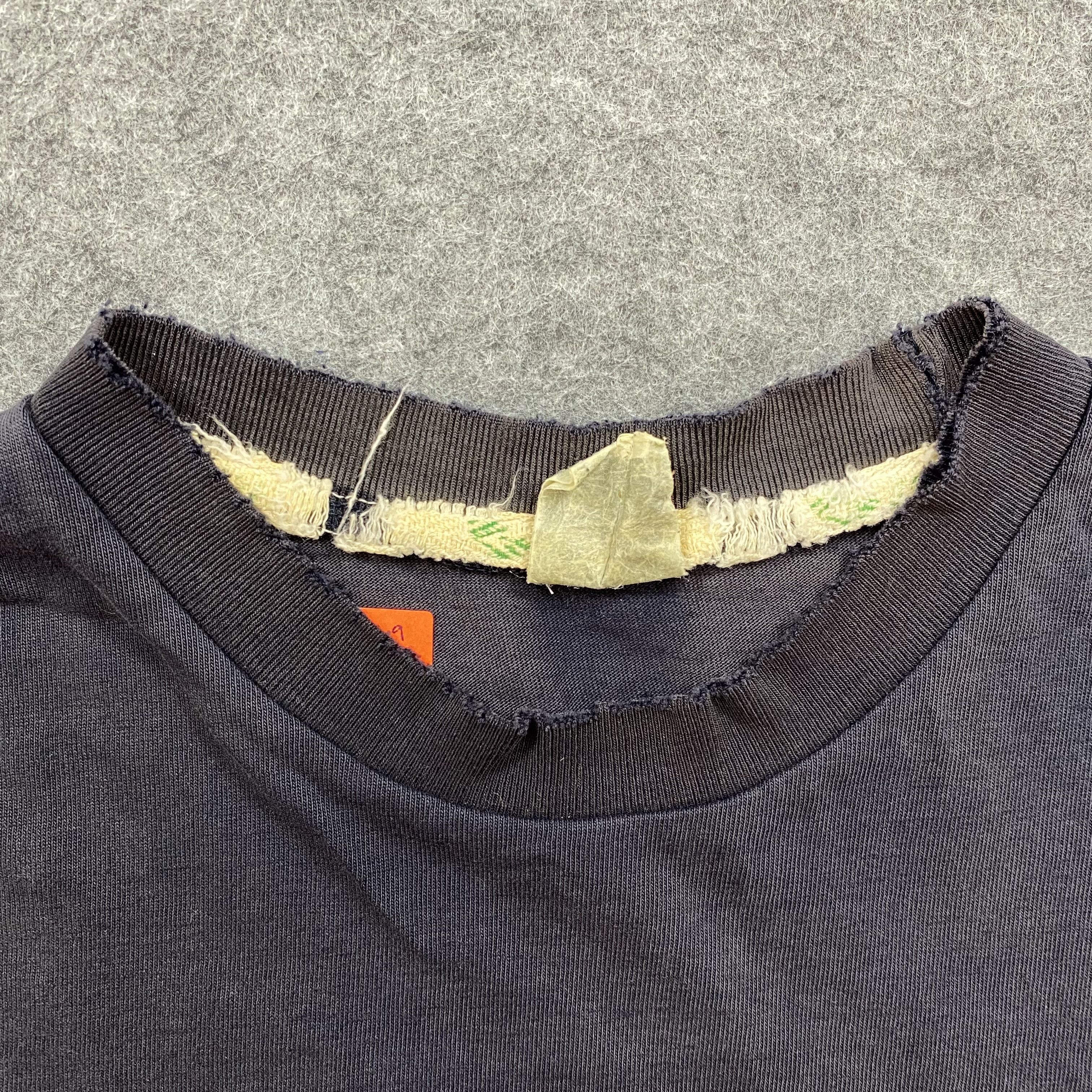 Japanese Brand Vintage sun faded big logo tshirt-N021 Size US L / EU 52-54 / 3 - 6 Thumbnail