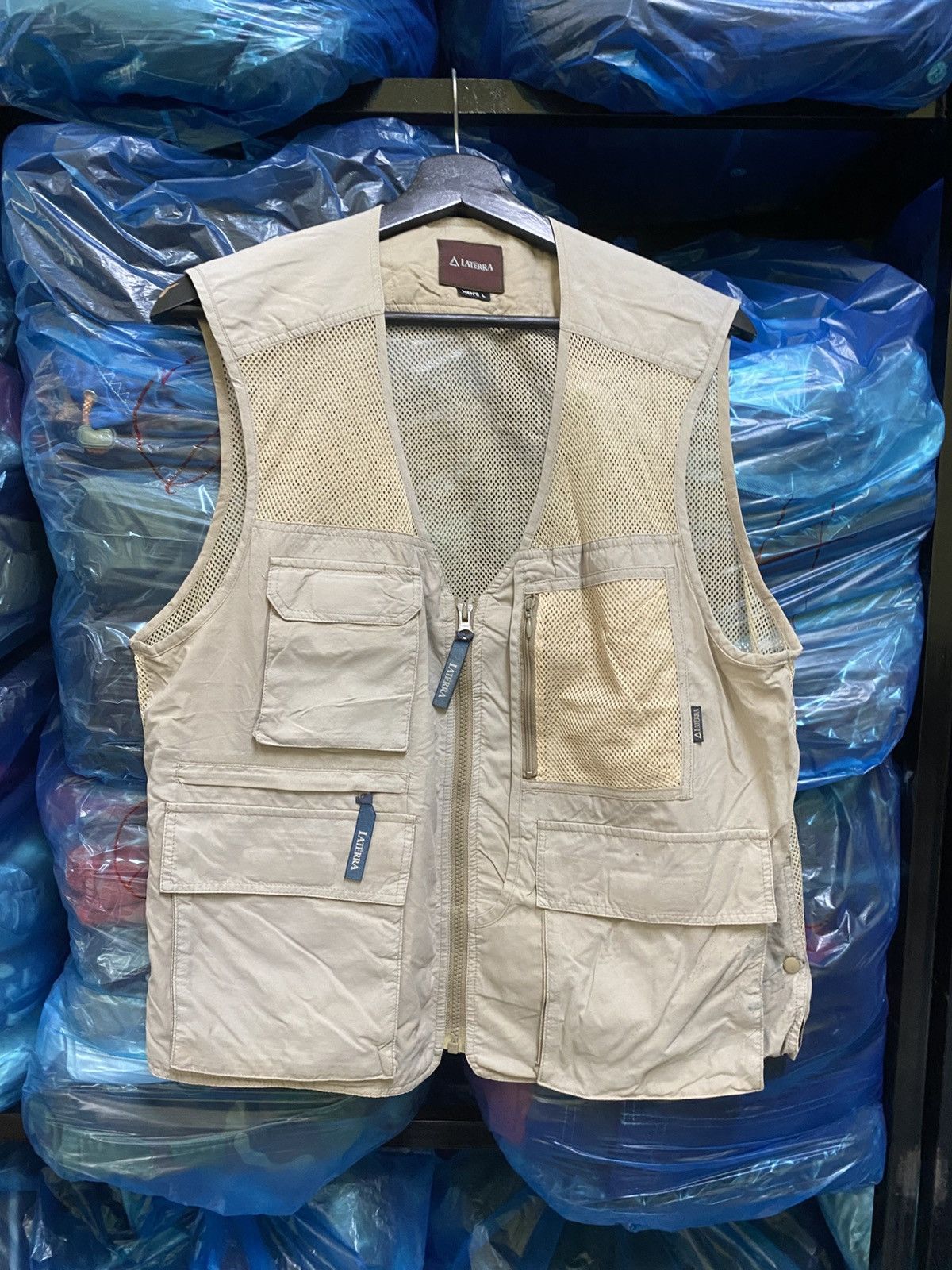 Other Laterra Multi-Pocket Utility Fishing Vest Beige Outdoor Gear Size US L / EU 52-54 / 3 - 1 Thumbnail