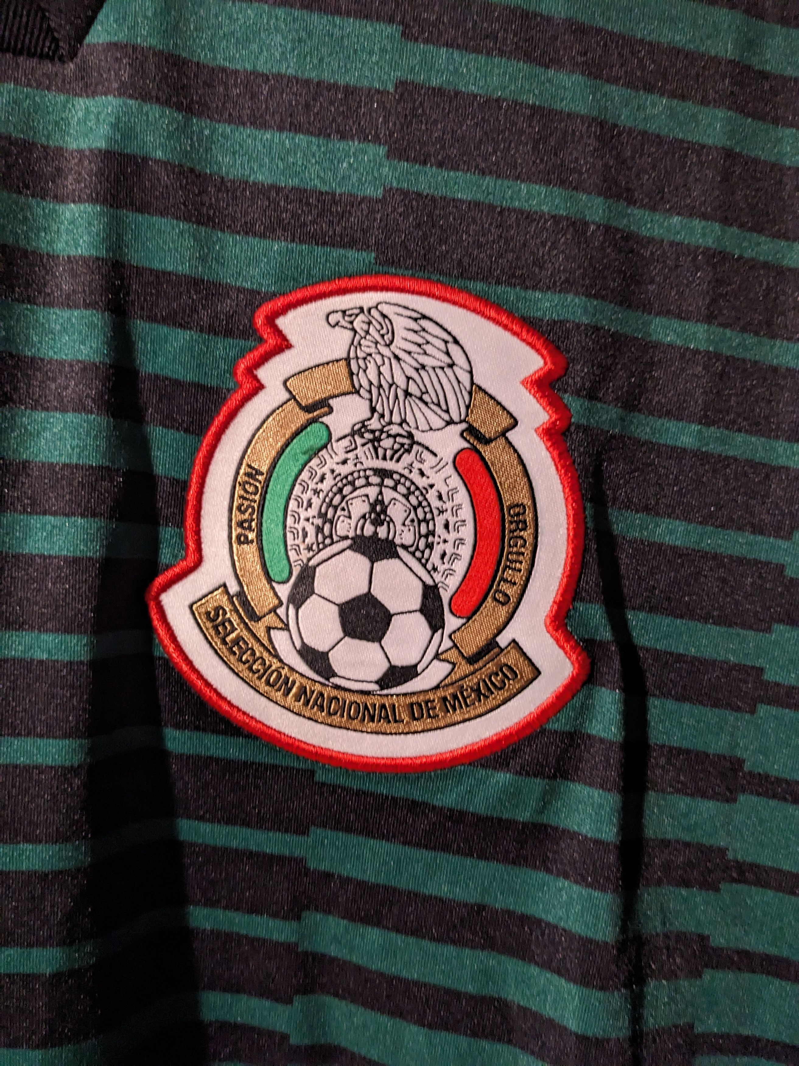 Adidas Mexico Adidas National 2018/2019 Medium Futbol Soccer Jersey Size US M / EU 48-50 / 2 - 2 Thumbnail