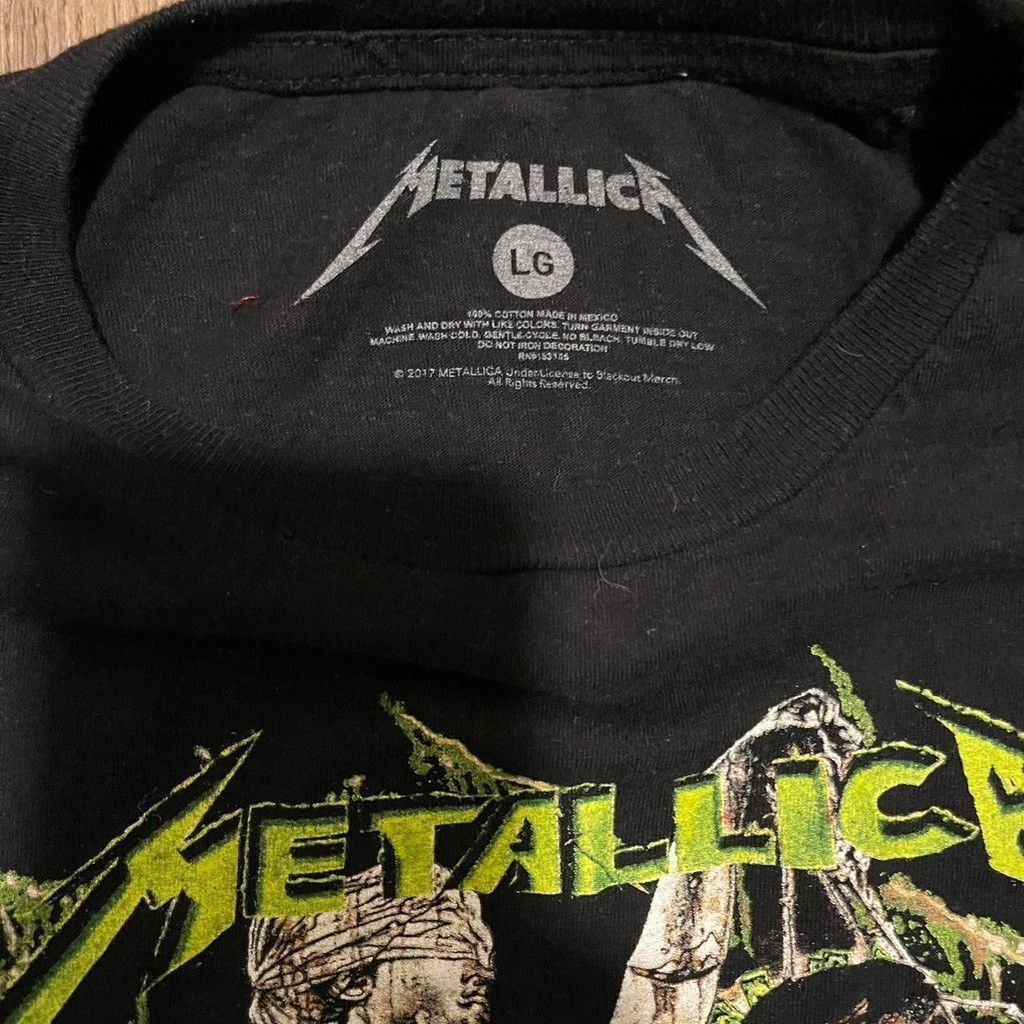 Metallica Metallica vtg black band tee w/green graphic size L Size US L / EU 52-54 / 3 - 2 Thumbnail