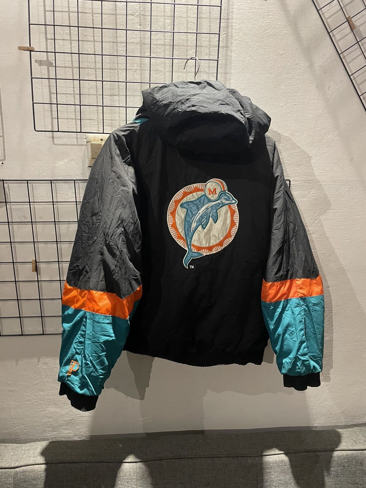 Pro Player × Vintage Vintage 90s pro player Miami Dolphins Reversible Jacket Size US S / EU 44-46 / 1 - 2 Thumbnail
