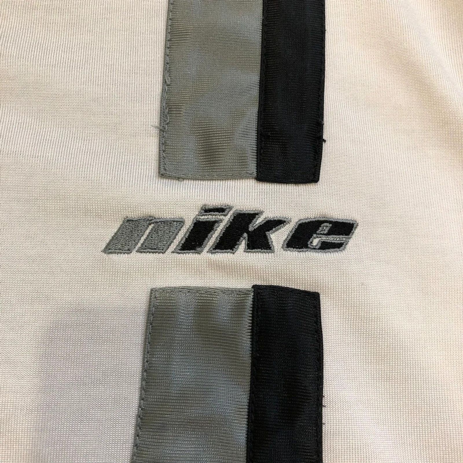 Nike × Vintage Vintage 90s Nike Center Swoosh Athletic Tee Size US M / EU 48-50 / 2 - 3 Thumbnail