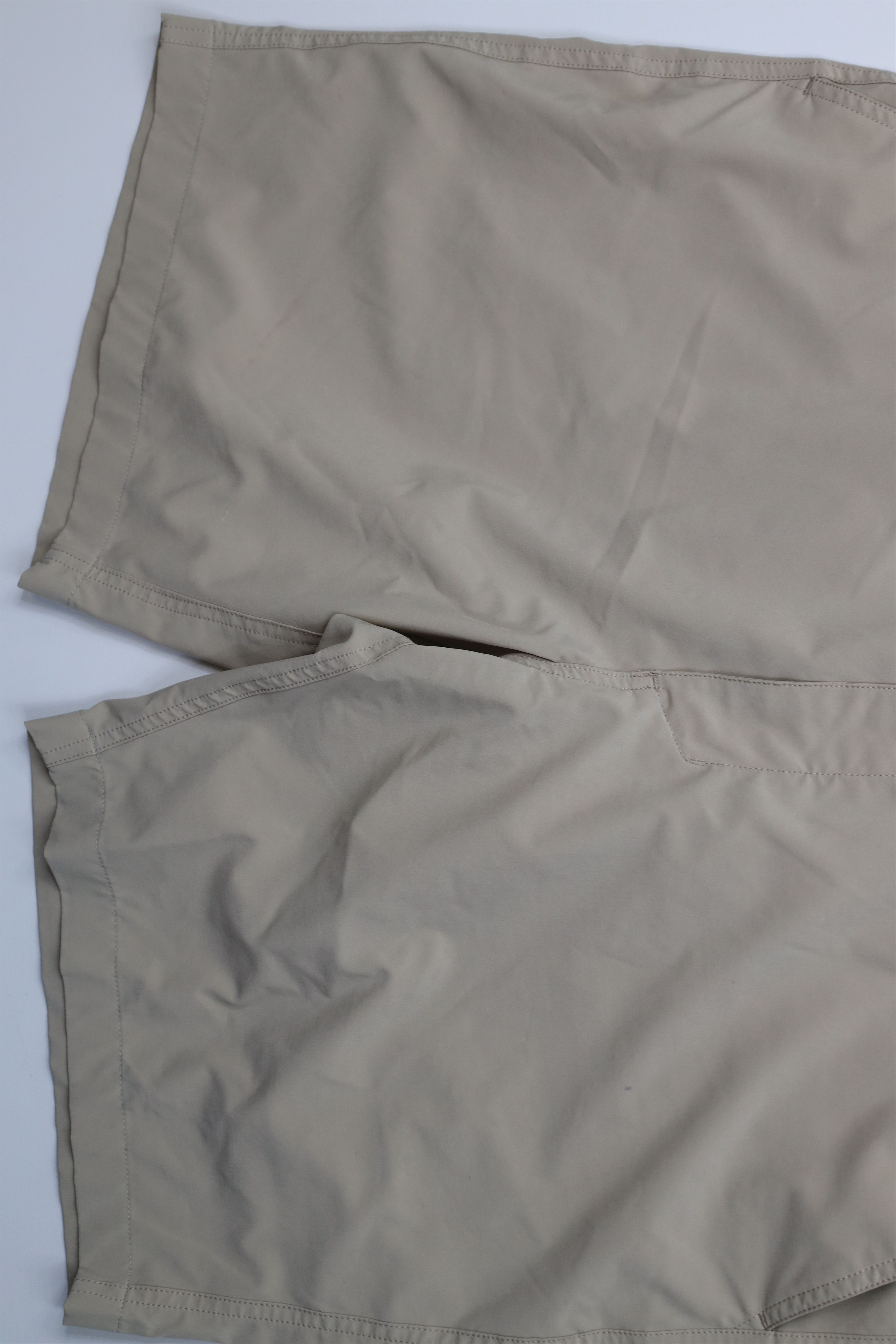 Footjoy FootJoy Stretch Knit Chino Golf Golfing Shorts Beige Size US 38 / EU 54 - 4 Thumbnail