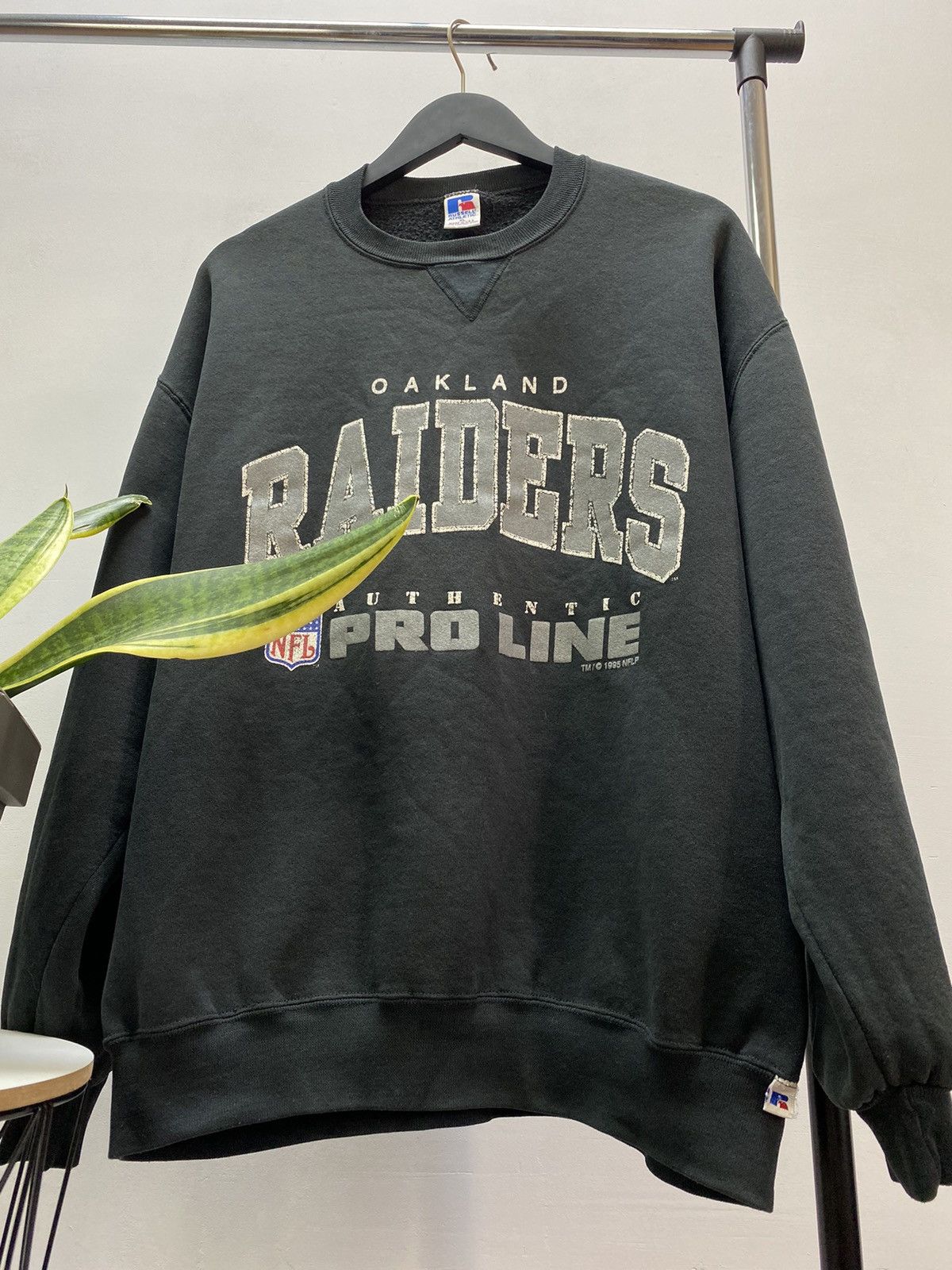NFL × Russell Athletic × Vintage 1995 RAIDERS FOOTBALL SWEATSHIRT / MADE IN USA RUSSELL Size US XXL / EU 58 / 5 - 5 Thumbnail