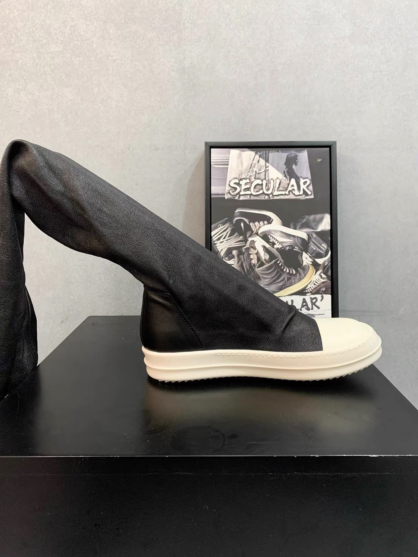 Rick Owens Rick Owens Main Line Sheepskin Over-the-Knee Boots K34 Size US 5.5 / IT 35.5 - 5 Thumbnail