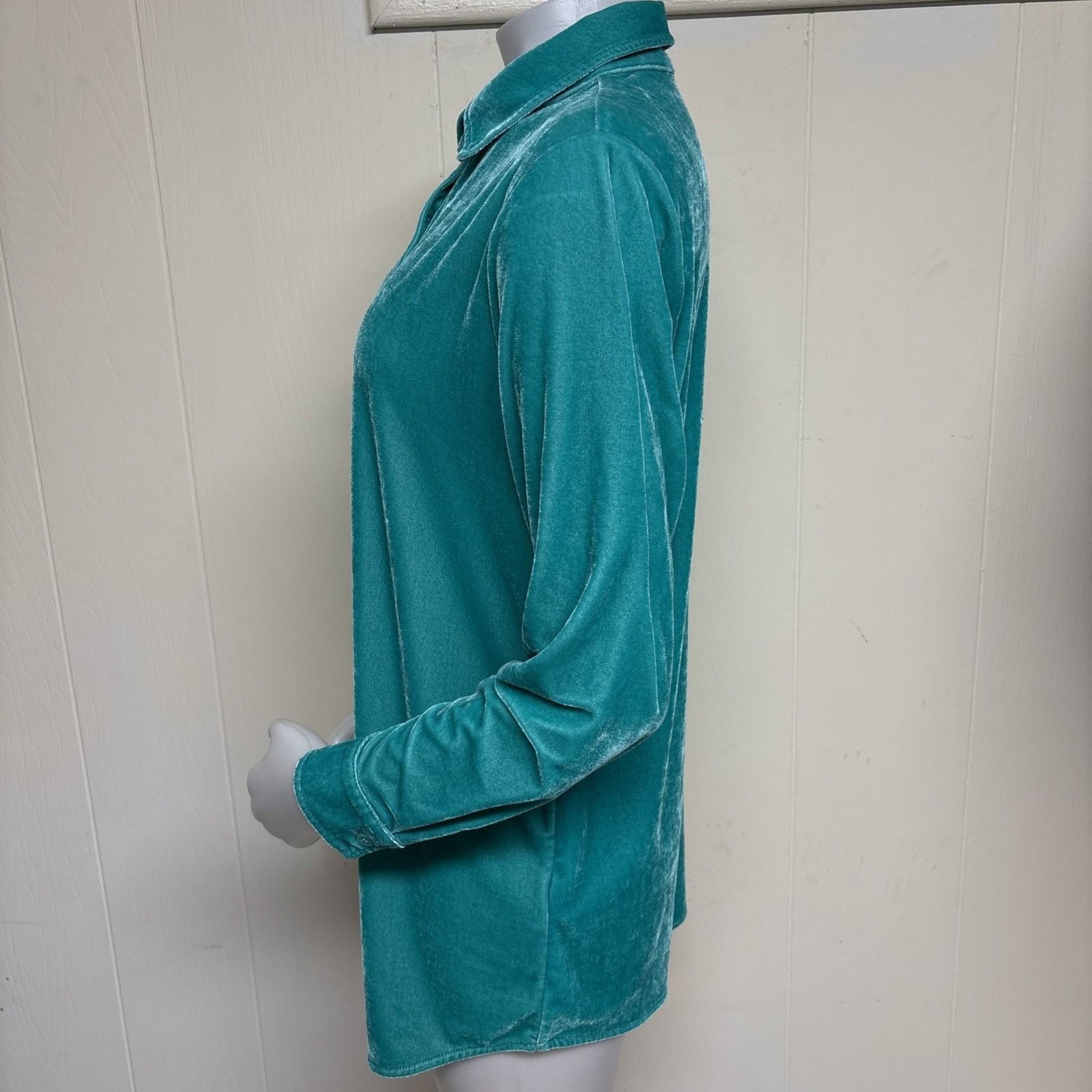 Other Soft Surroundings Velvet Boyfriend Shirt Womens Small Teal T Size S / US 4 / IT 40 - 2 Thumbnail