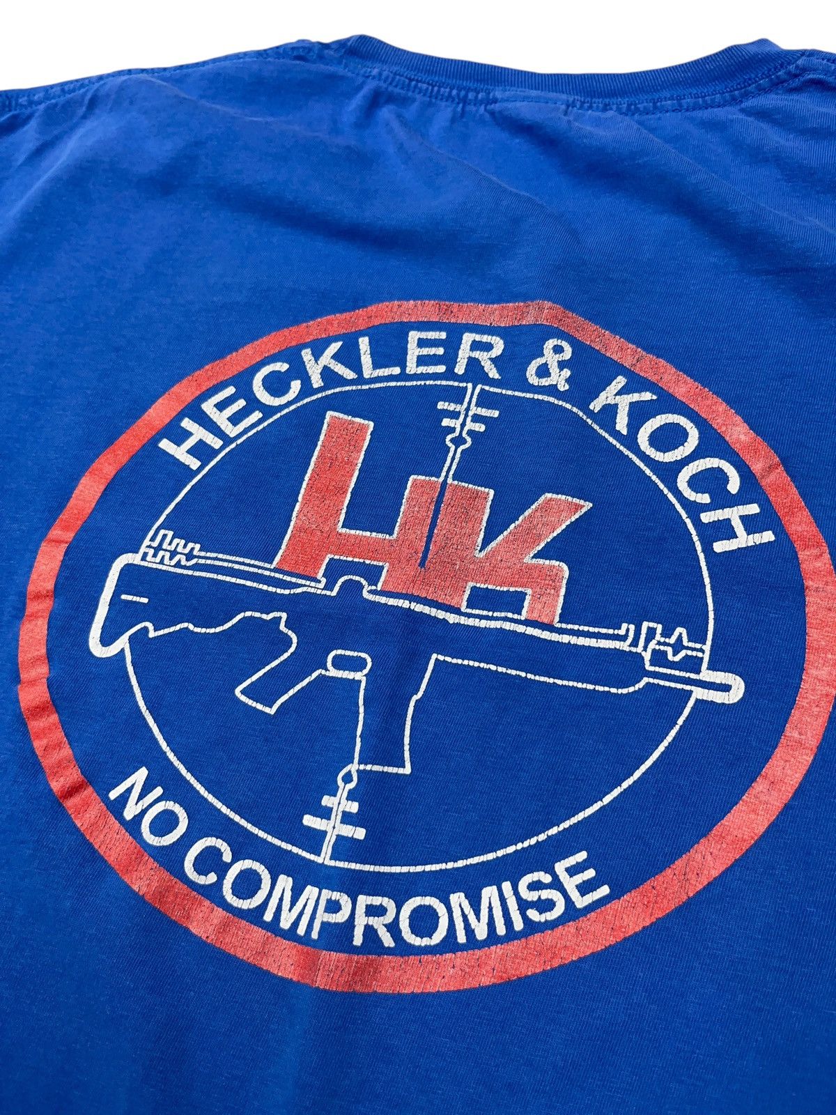 Vintage Vintage Heckler & Koch Distressed T-shirt No Compromise y2k Size US M / EU 48-50 / 2 - 8 Thumbnail