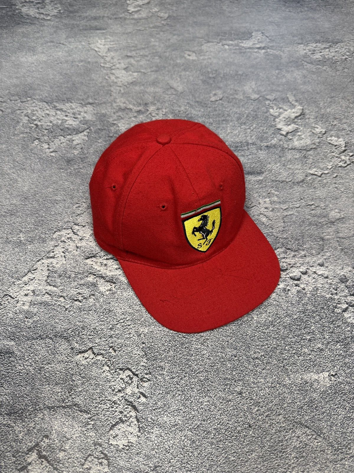 Ferrari × Vintage Vintage Ferrari ©1996 Cap Hat Size ONE SIZE - 1 Thumbnail