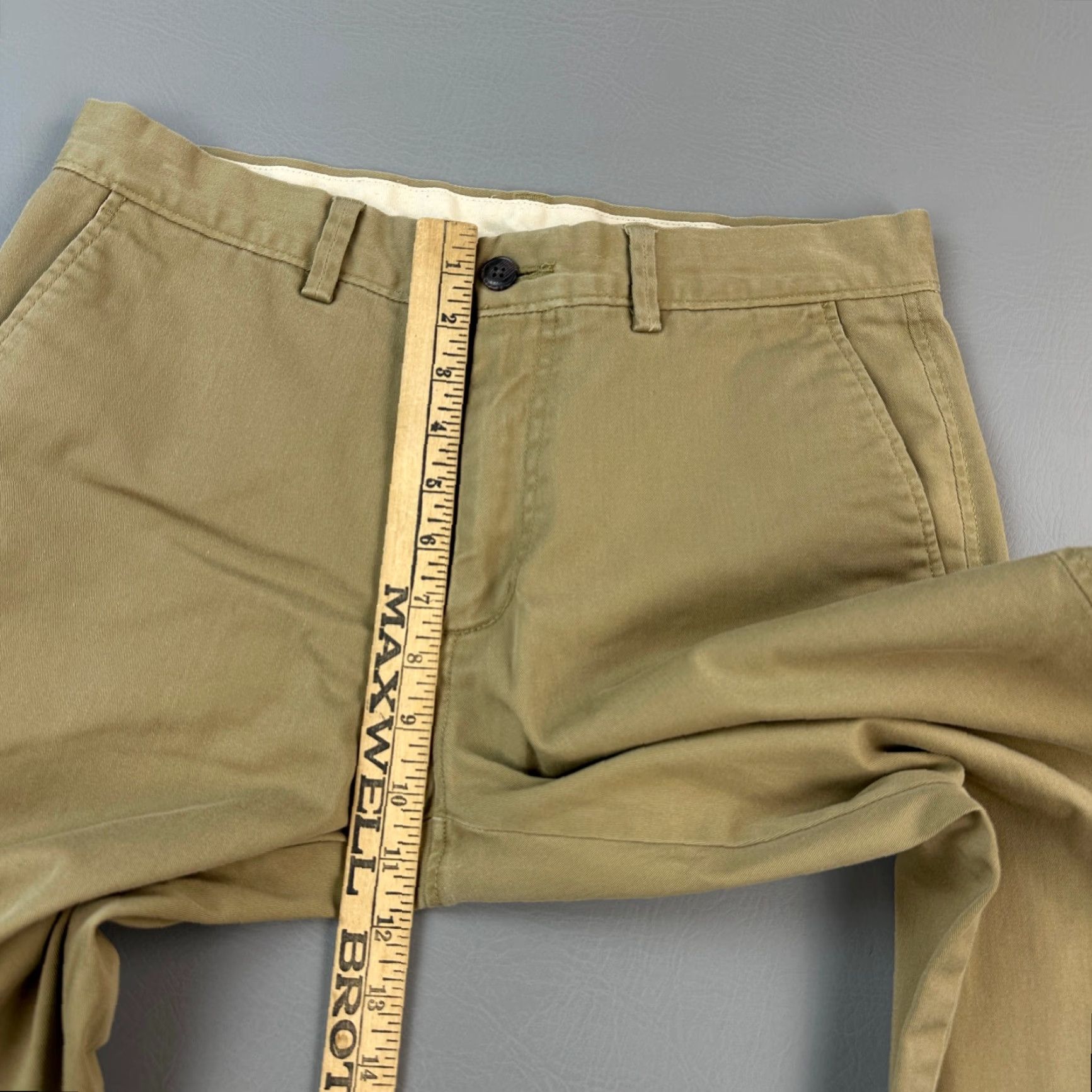 Kenneth Cole Kenneth Cole Reaction Pants Mens 33x30 Khaki Slim Fit Chino Flat Front Stretch - Regular 33x30 - Beige, Cotton Polyester Spandex - Logo, Preppy - Mens Size US 33 - 5 Thumbnail