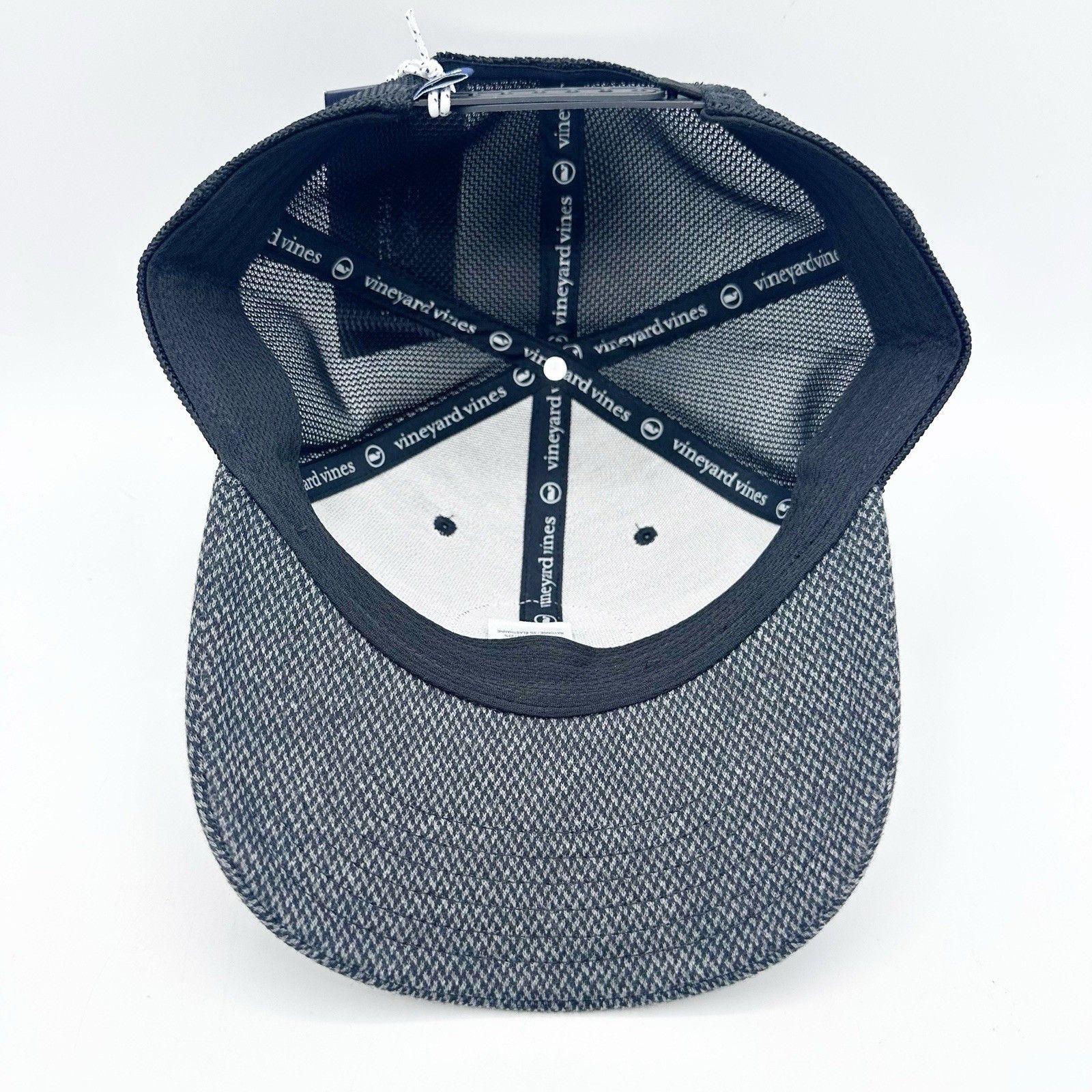 Vineyard Vines Vineyard Vines Houndstooth Patch Trucker Hat Gray Snapback Size ONE SIZE - 8 Thumbnail