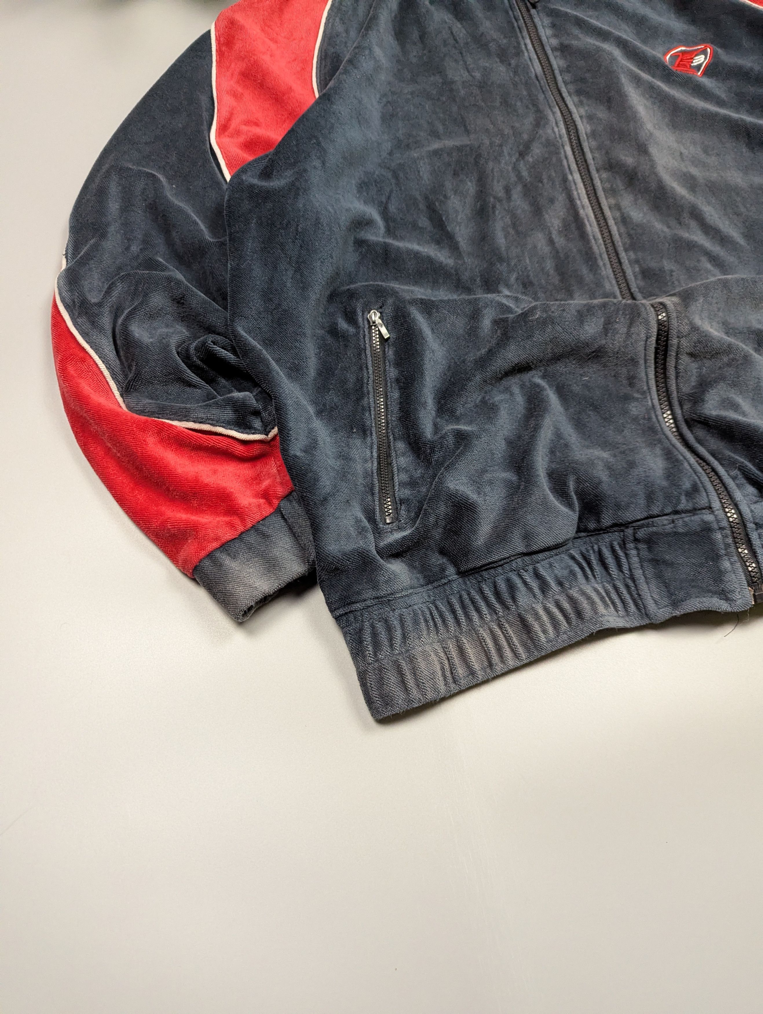 Reebok Vintage Reebok Allen Iverson I3 Velour Track Jacket Size US L / EU 52-54 / 3 - 4 Thumbnail