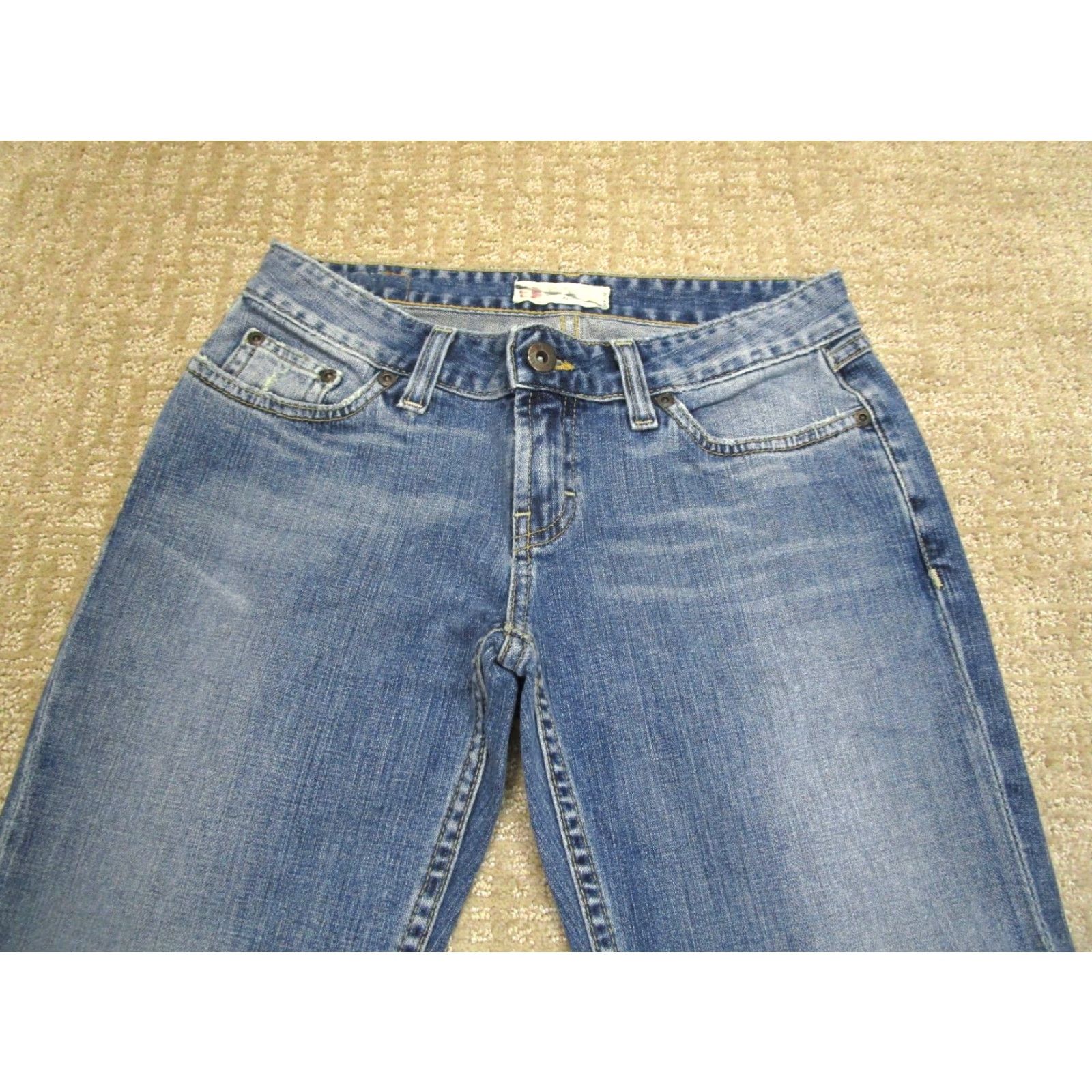 Vintage Buckle BKE Jeans Women 27 Blue Low Rise Flared Denim Y2K Buckle Star Vintage Distressed Pockets 5-Pocket Size 27" / US 4 / IT 40 - 2 Thumbnail