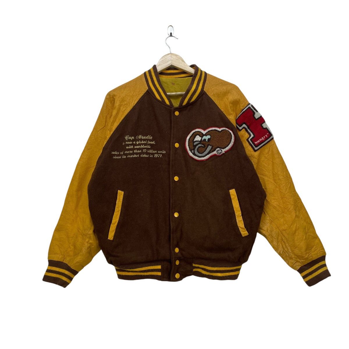 Japanese Brand Vintage Japanese Brand Varsity Big Logo Size US L / EU 52-54 / 3 - 2 Thumbnail