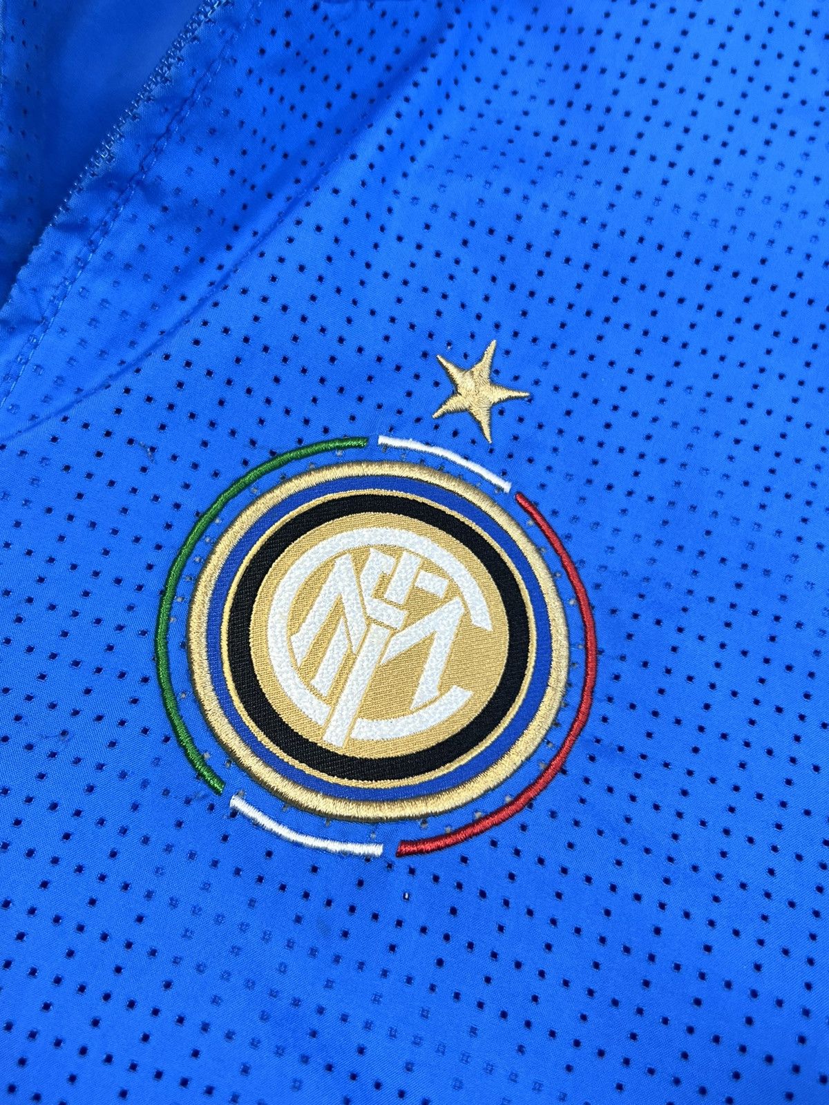 Nike Vintage Nike Inter Milan Blue Tack Top Full Zip Jacket Size US L / EU 52-54 / 3 - 8 Thumbnail