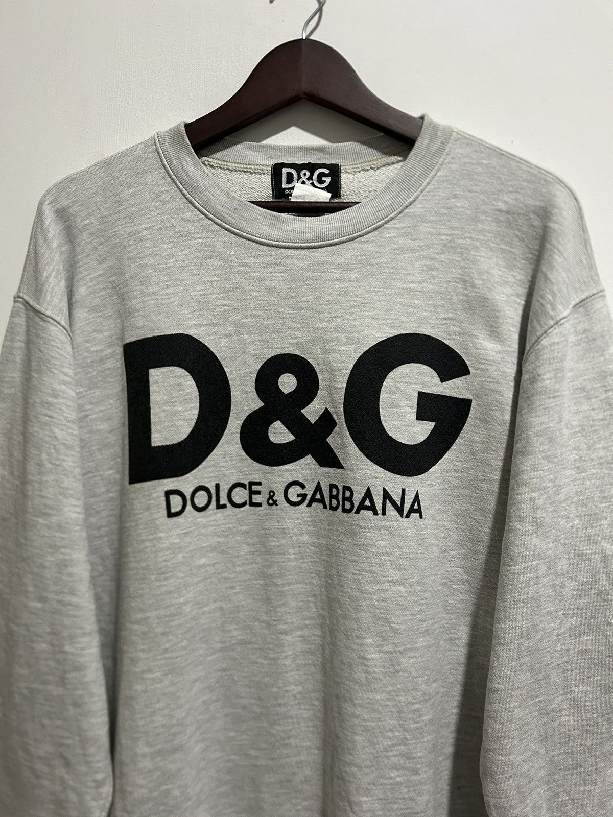 Dolce & Gabbana Vintage Dolce & Gabbana Spell Out Sweatshirt Size US M / EU 48-50 / 2 - 2 Thumbnail