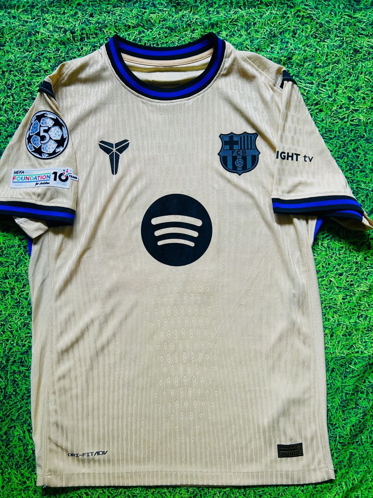 Nike FC Barcelona Jersey 2025/2026 Size US L / EU 52-54 / 3 - 5 Thumbnail