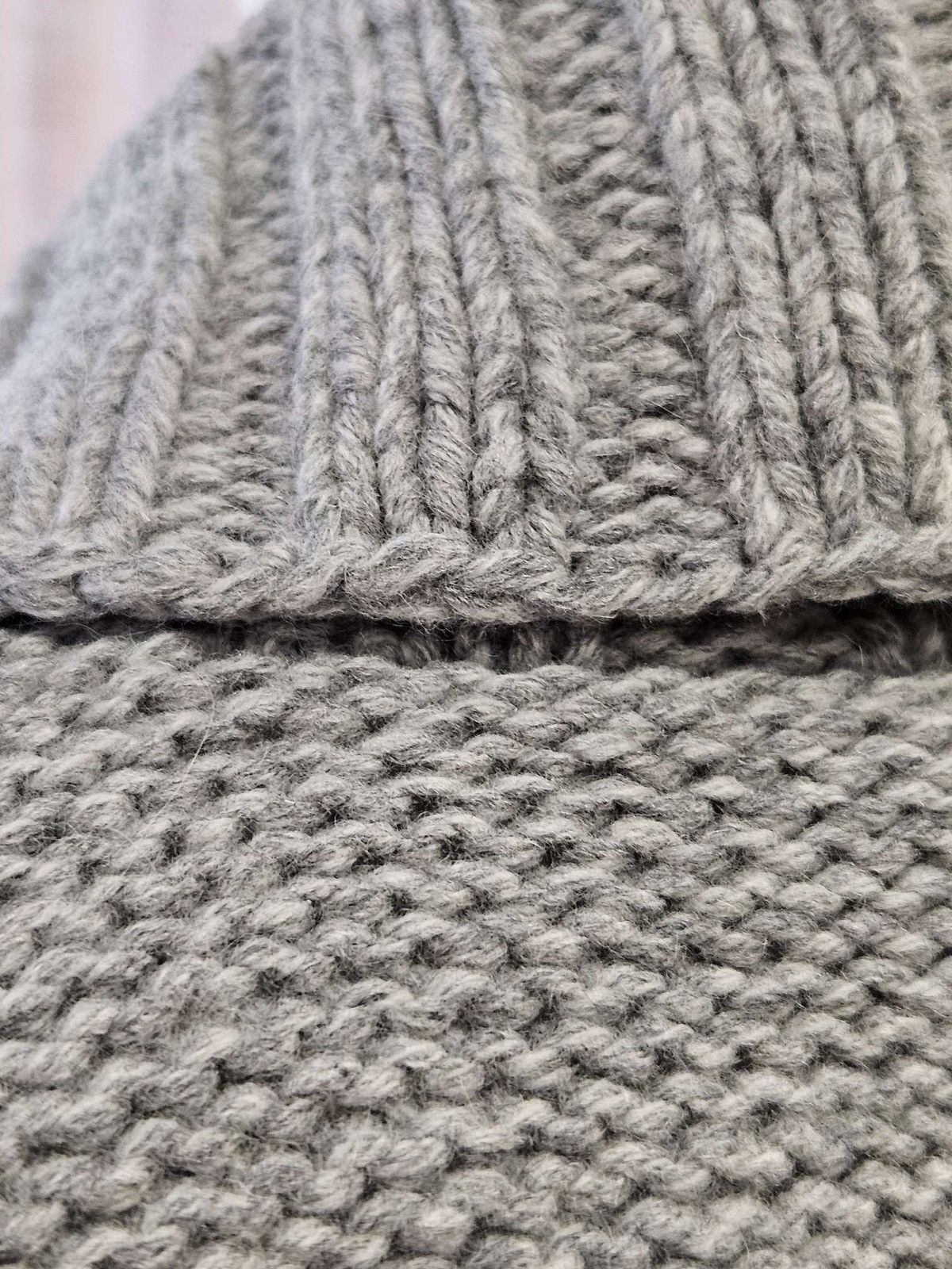 Alice + Olivia × Vintage Alice & Olivia Knit Wool Alpaca Bell Sleeve Cardigan/ Dress Size M / US 6-8 / IT 42-44 - 22 Thumbnail