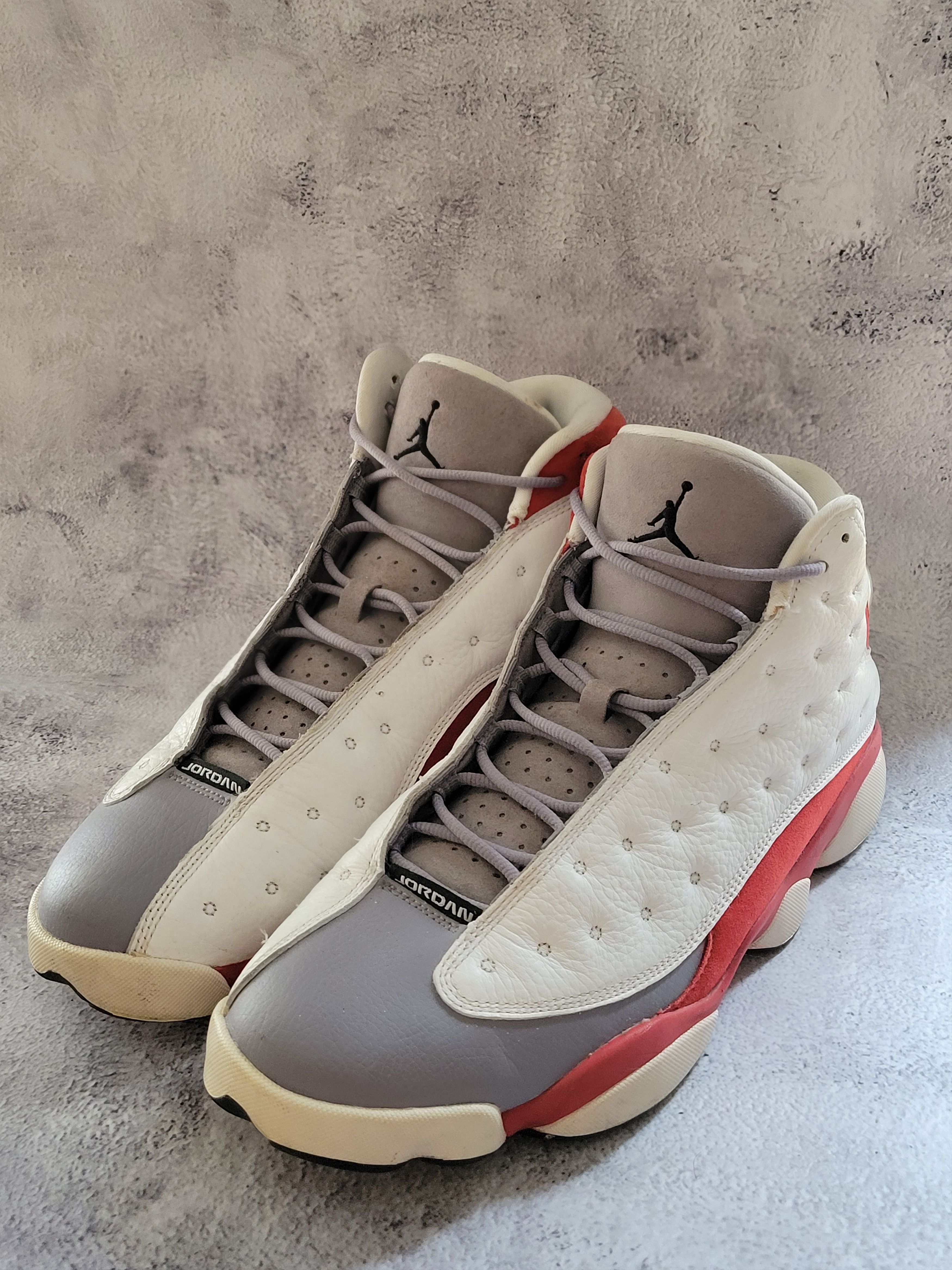 Jordan Brand Jordan 13 retro grey toe Size US 11.5 / EU 44-45 - 2 Thumbnail
