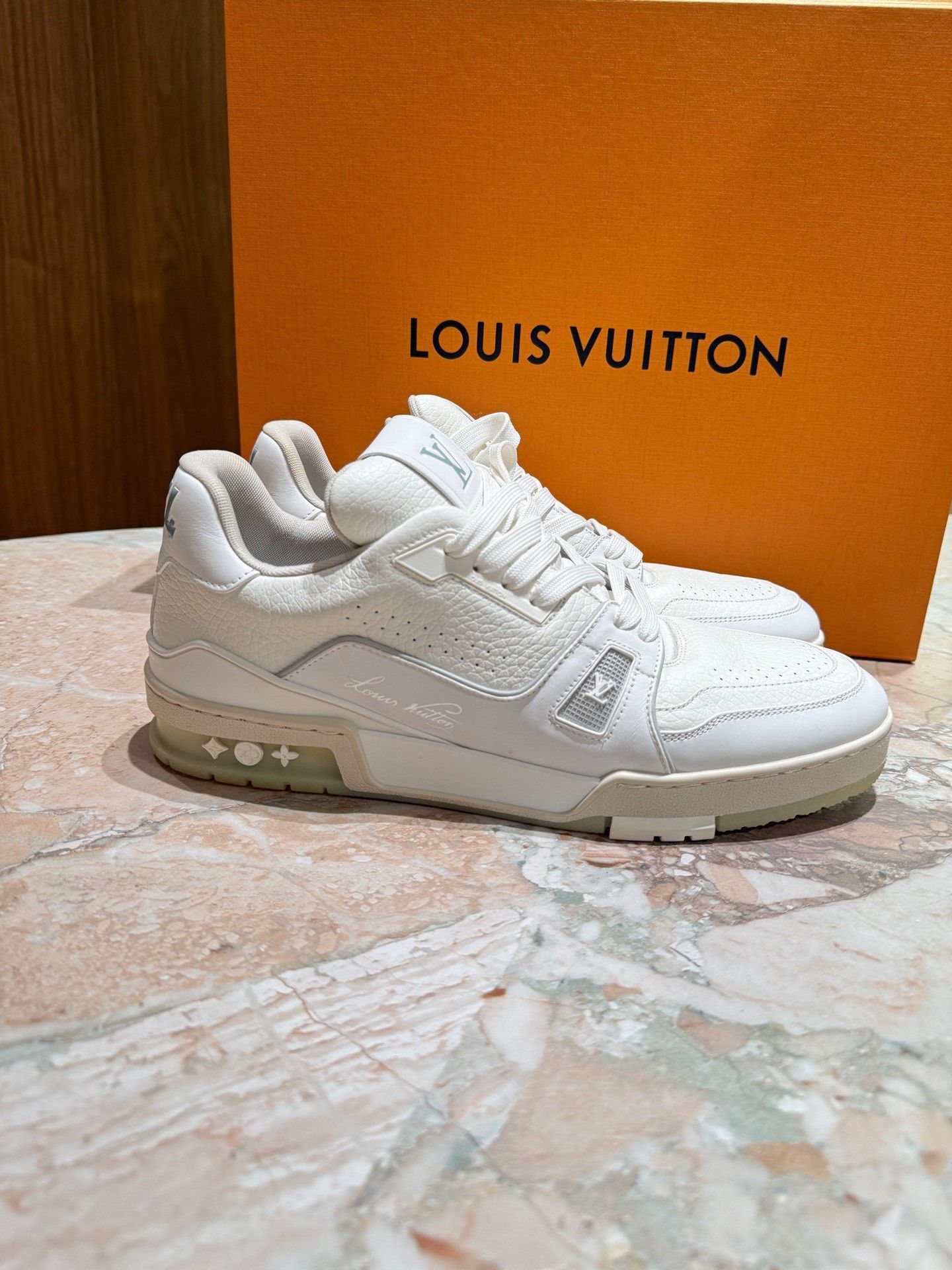 Louis Vuitton LV Trainer Low White Cement Size US 10 / EU 43 - 1 Thumbnail