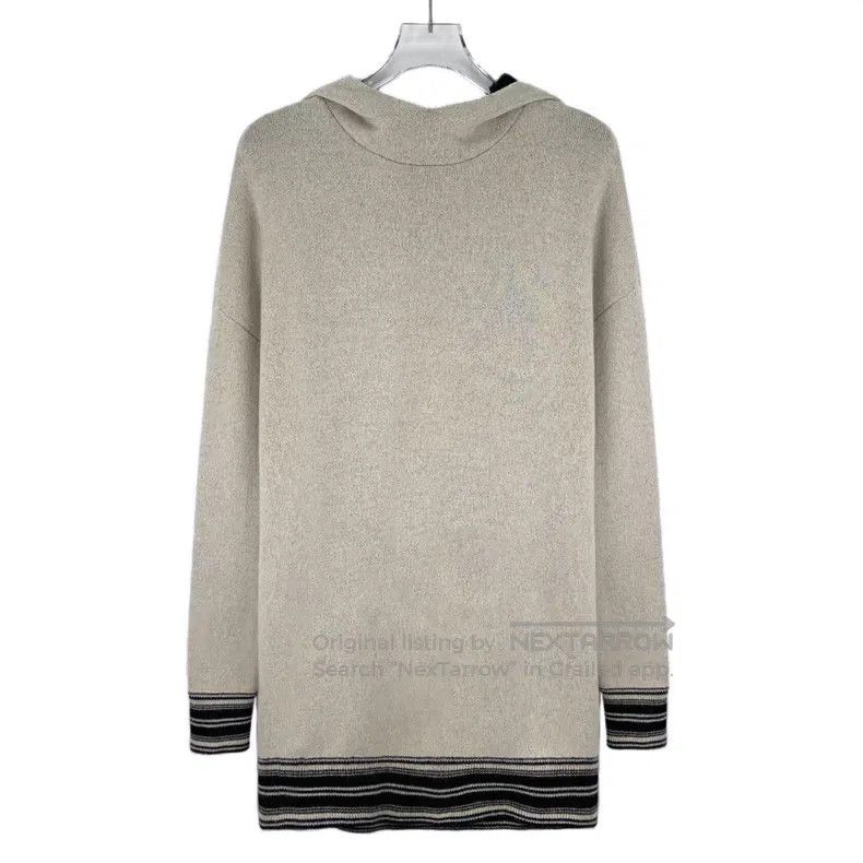 Dior Dior Beige letter inlaid cashmere hooded knit Size XXS / US 00 / IT 34 - 1 Thumbnail
