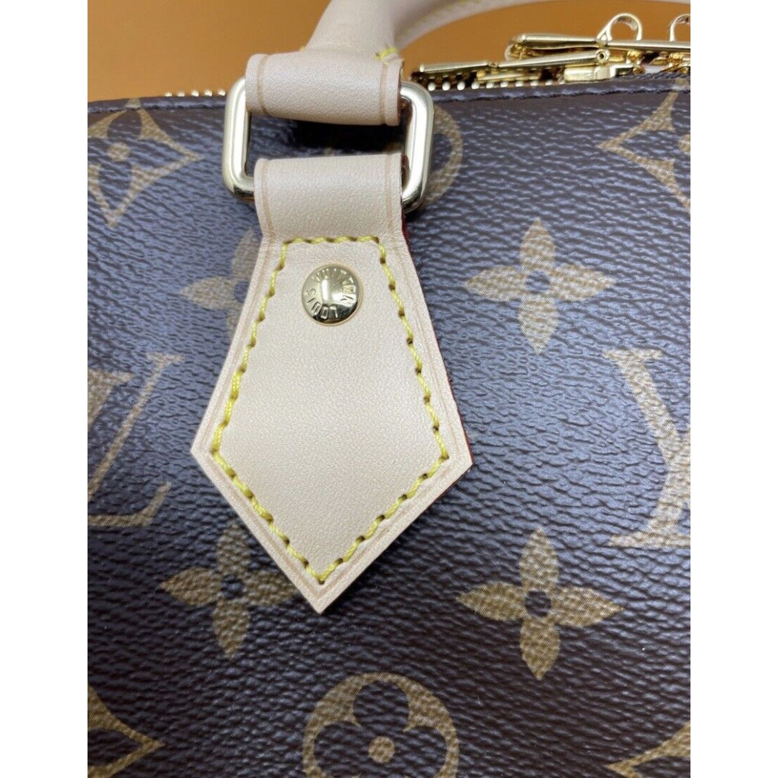Louis Vuitton Louis Vuitton Speedy Bandouliere 20 Crossbody Fuchsia Size ONE SIZE - 7 Thumbnail