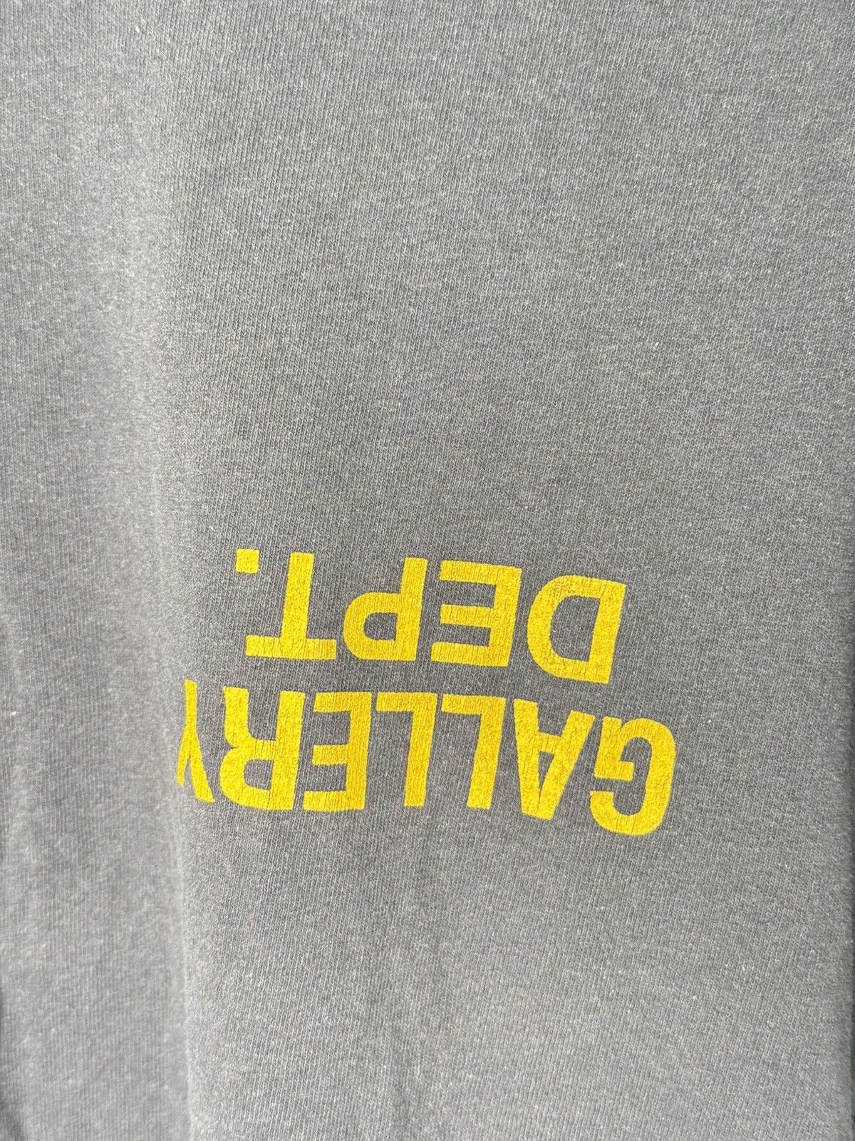 Gallery Dept. Gallery Dept. Upside Down Logo Shirt Size US M / EU 48-50 / 2 - 2 Thumbnail