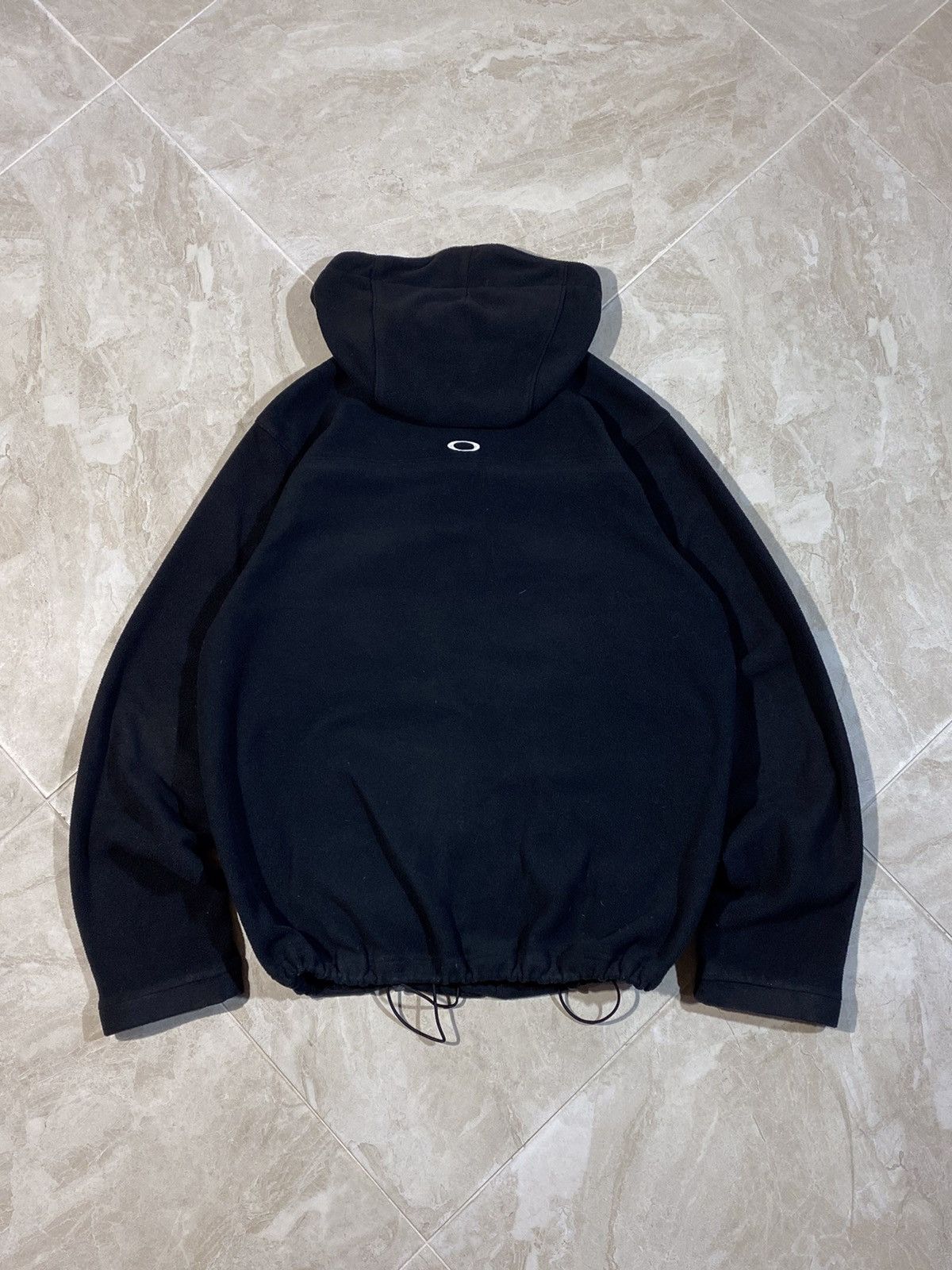 Oakley Fleece | Grailed