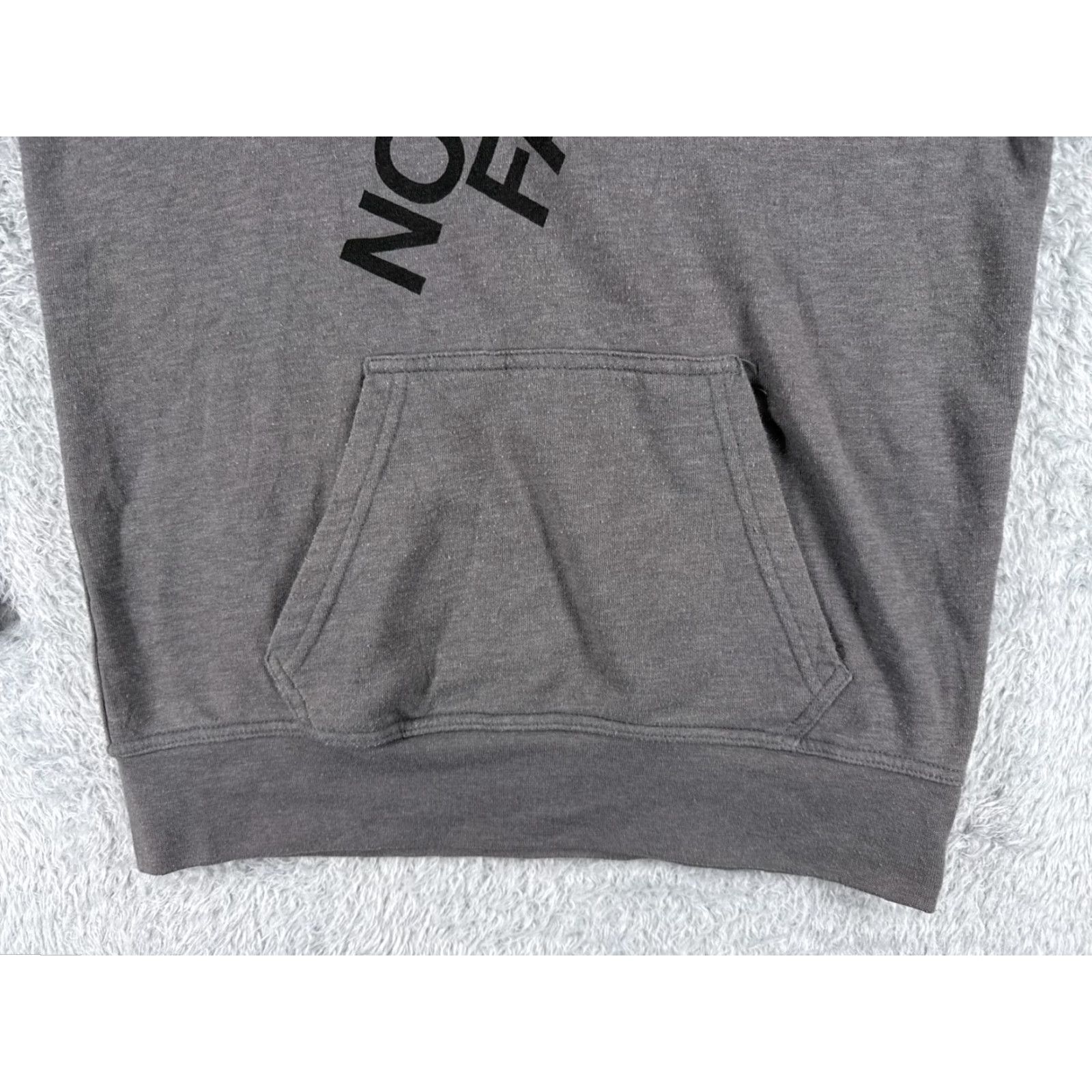 The North Face The North Face Mens Hoodie Sweatshirt Gray Logo Front Cotton Blend Pullover Hooded S Traditional Regular Fit Sports Theme Size US S / EU 44-46 / 1 - 5 Thumbnail