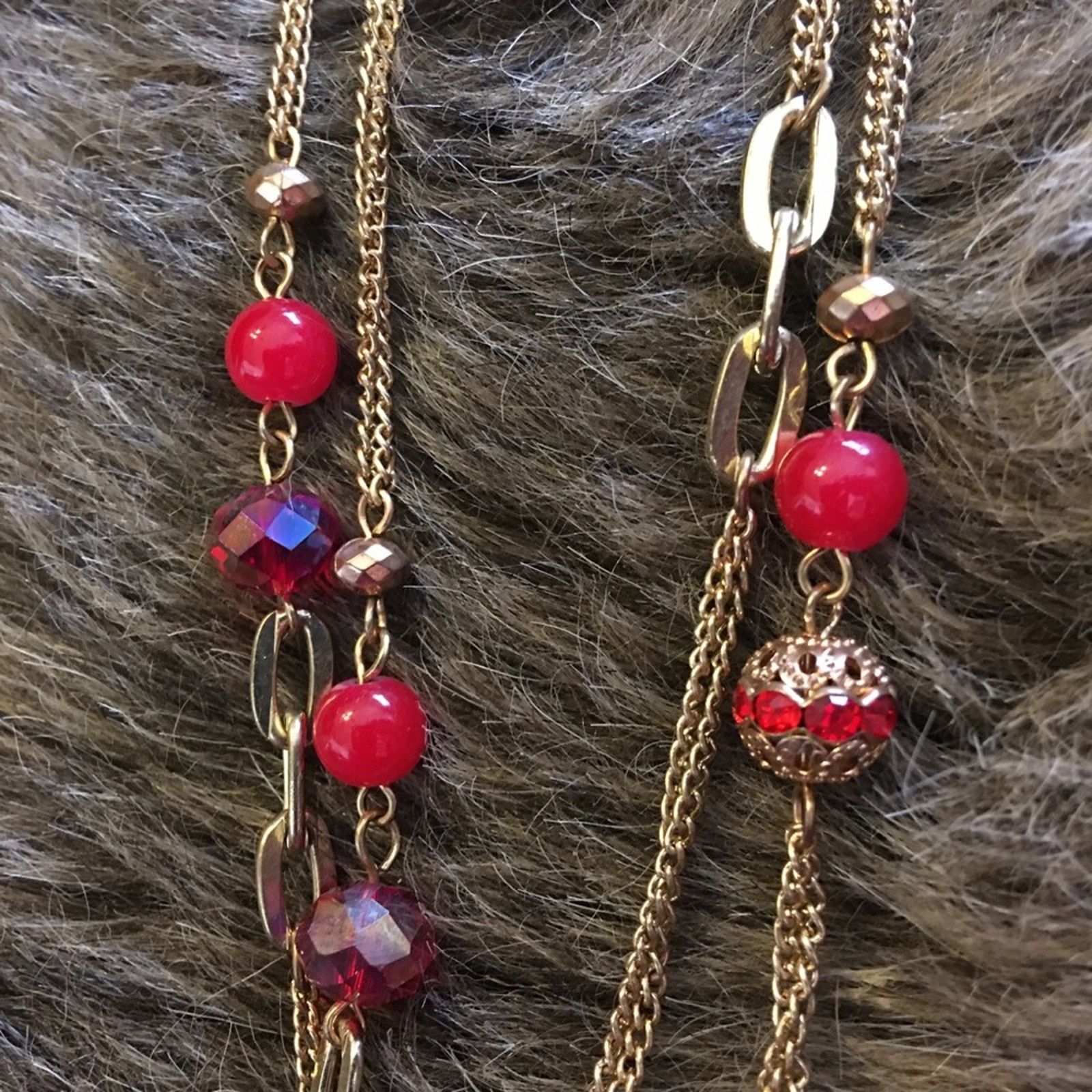 Vintage Vintage layered chain red sparkle bead necklace Size ONE SIZE - 6 Thumbnail