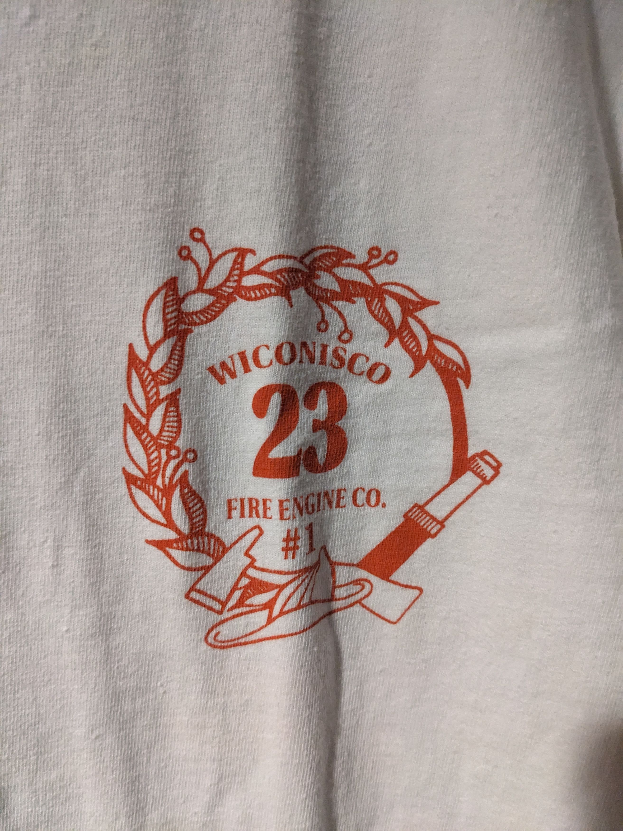 Arts & Science Vintage 1999 Fire Department Truck Wiconisco Medium T-Shirt Size US M / EU 48-50 / 2 - 4 Thumbnail