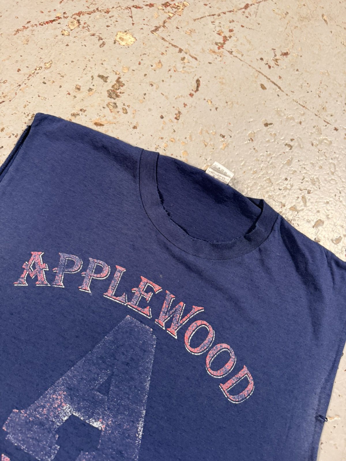 Other Vintage Apple Wood Athletics Thrashed Cutoff Tee Size US L / EU 52-54 / 3 - 3 Thumbnail