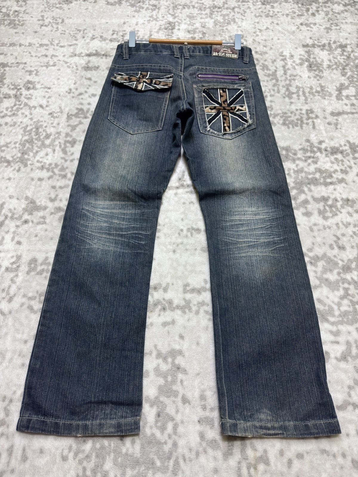 Ba-tsu Studio Union Jack Pocket Distressed Straight Denim