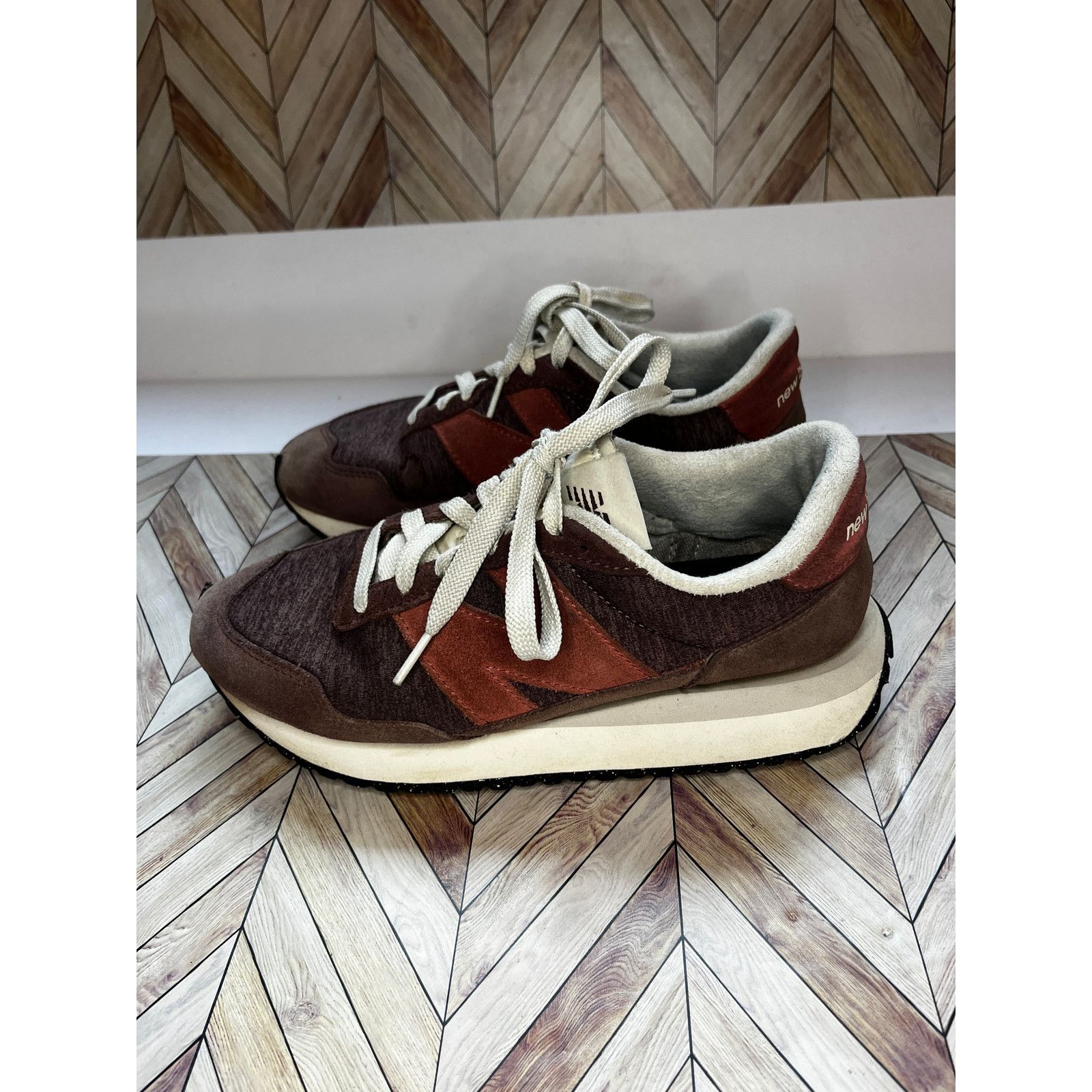 New Balance New Balance Suede Lace Up Running Sneakers Brown US W8/M6.5 Size US 8 / IT 38 - 7 Thumbnail