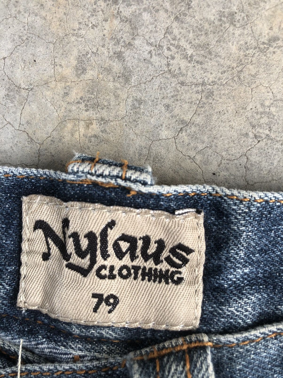 Le Grande Bleu (L.G.B.) Japanese Nylaus Flared Jeans Distressed Jeans Size US 31 - 19 Thumbnail