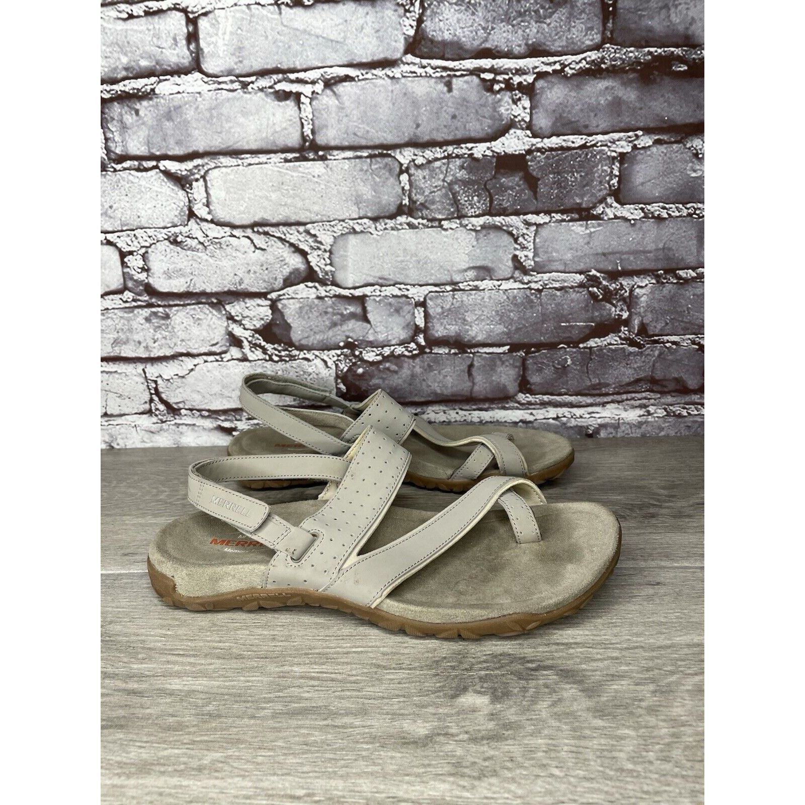 Merrell Merrell Aluminum Grey Suede Synthetic Toe Strap Foam Sandals Size US 9 / IT 39 - 16 Thumbnail