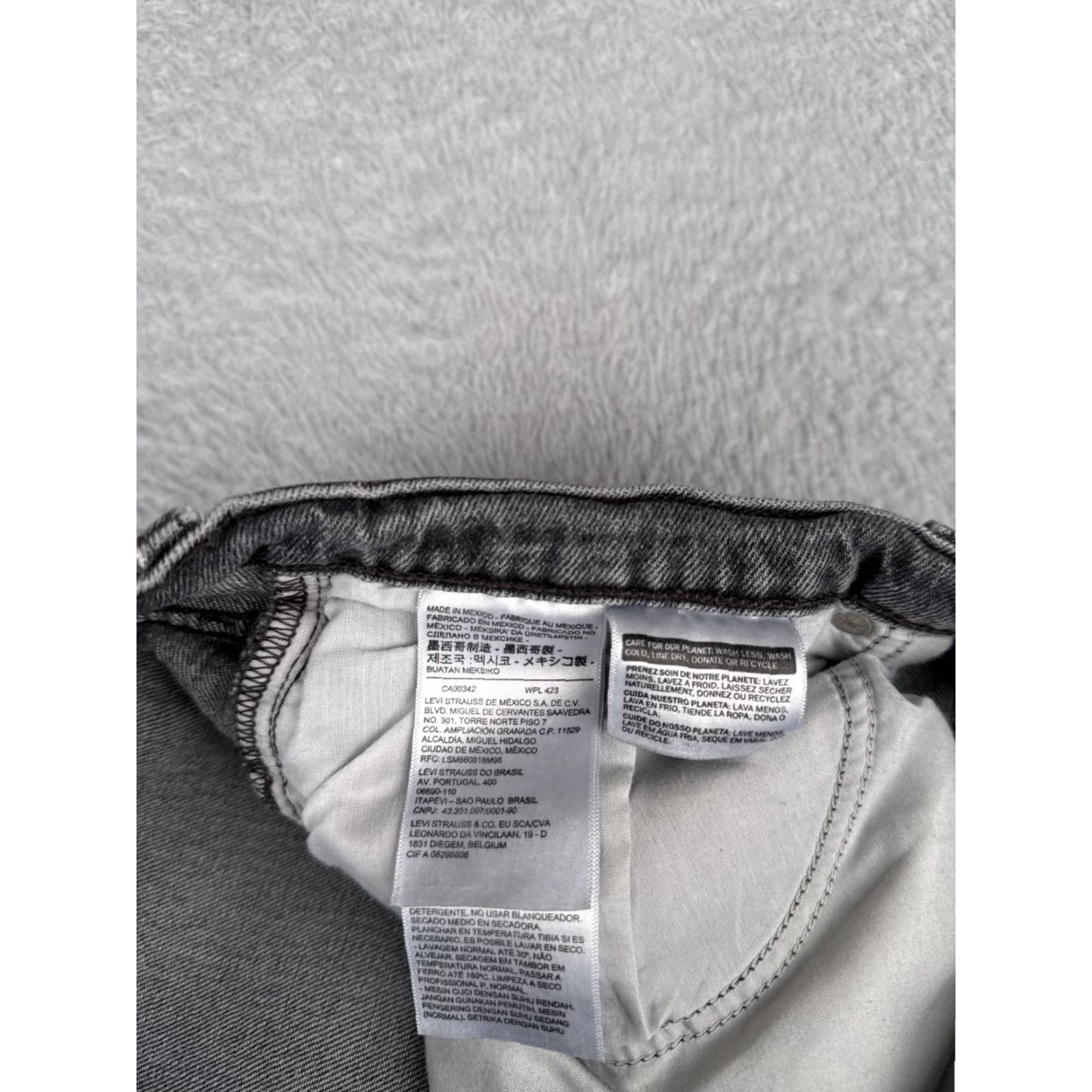 Levi's Levi's Premium Jeans Womens 32 Black Denim Big E Wedgie Straight Button 32x25 Size 24" / US 00 / IT 34 - 7 Thumbnail